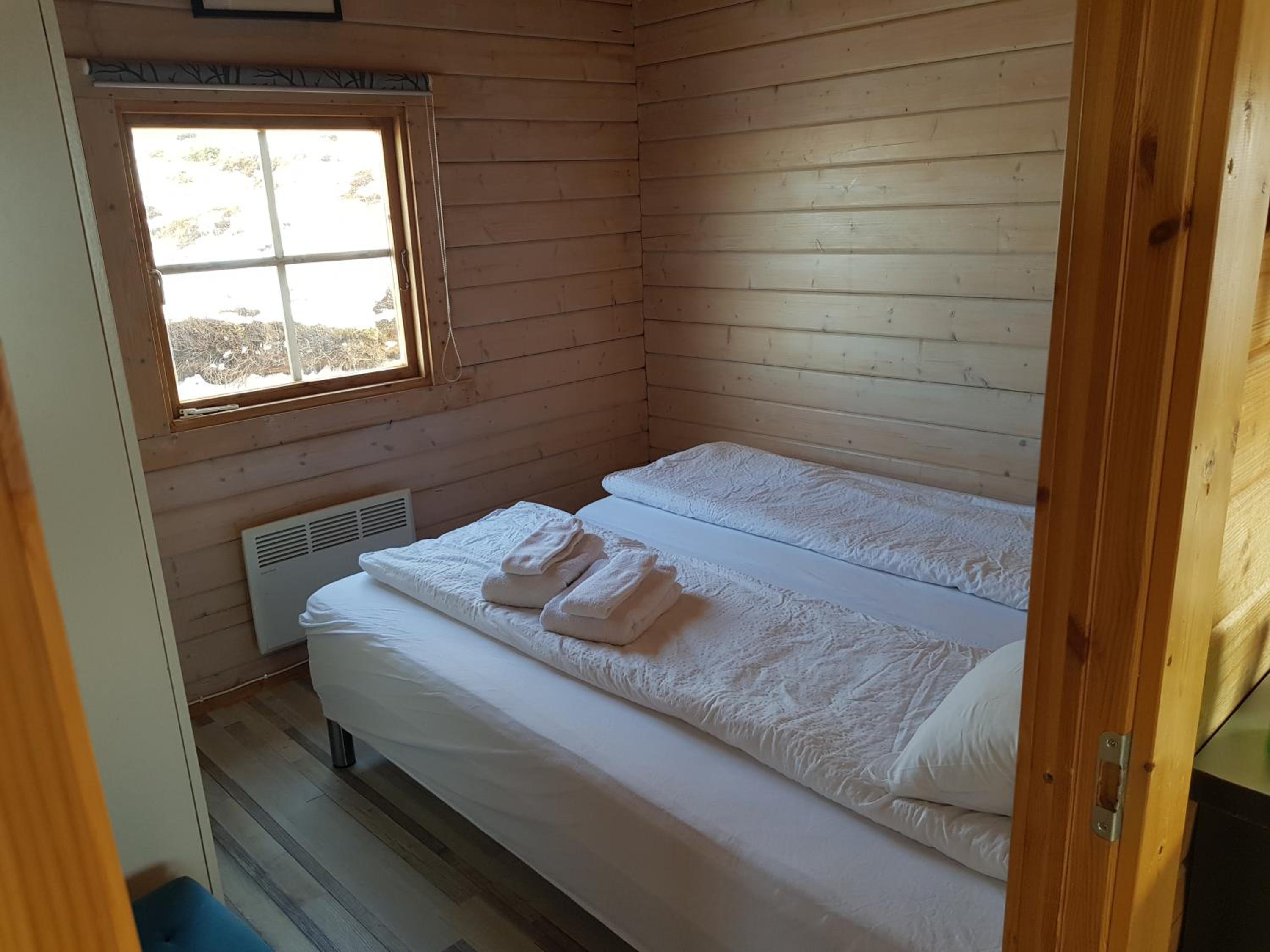 One-Bedroom House - Photo 16