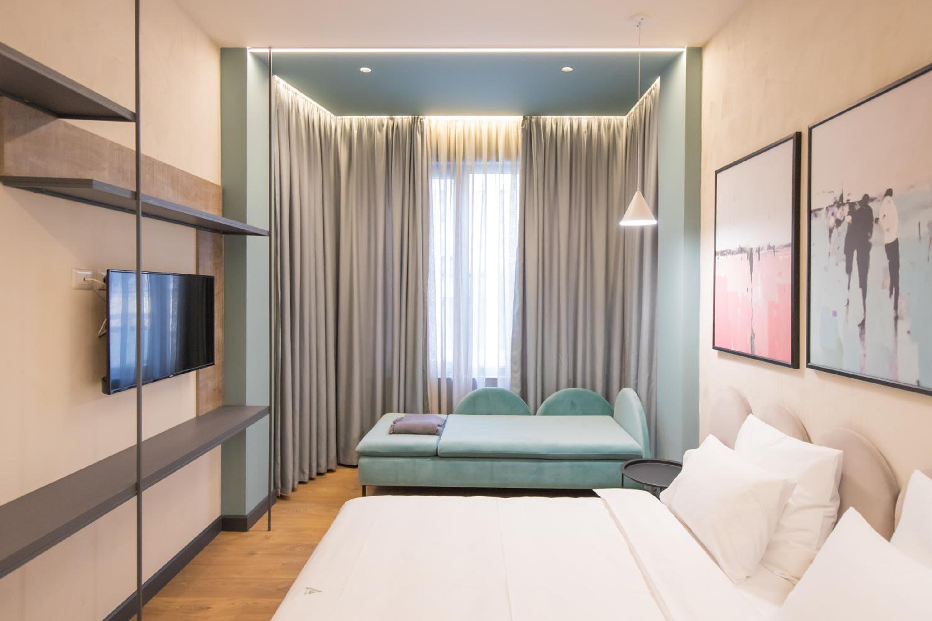 Deluxe Triple Room photo 3