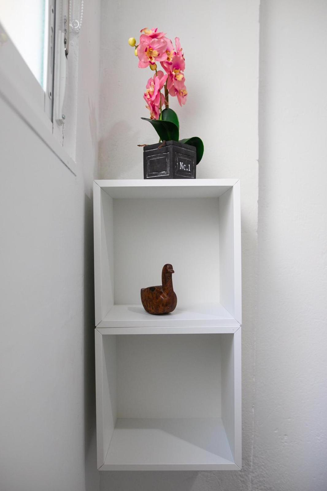 One-Bedroom Apartment - Photo 11