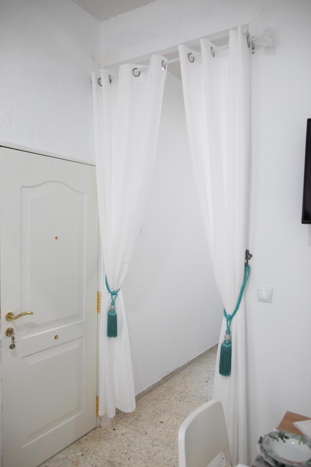 One-Bedroom Apartment - Photo 16