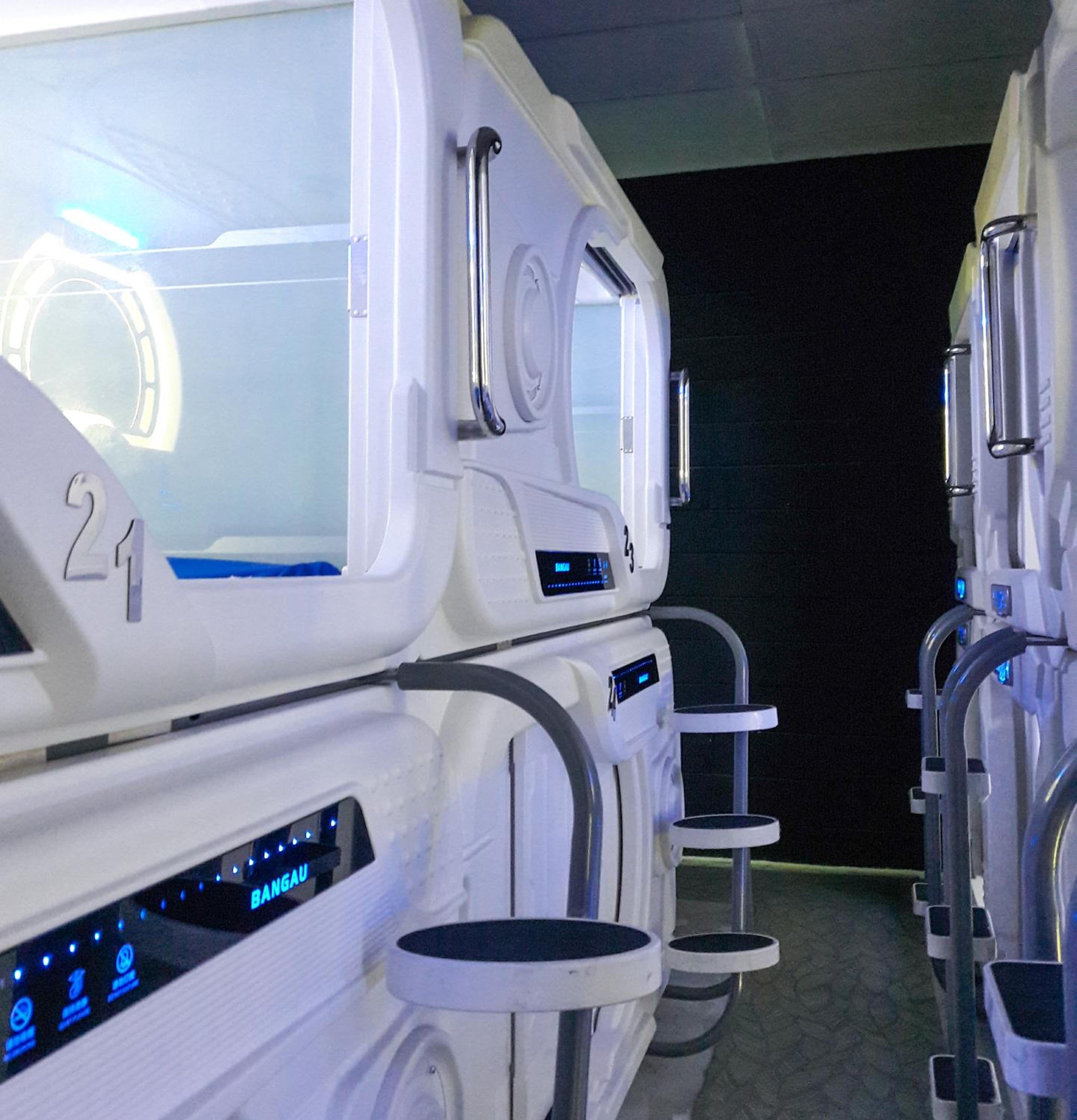Single Capsule - 24 Hours Stay photo 1