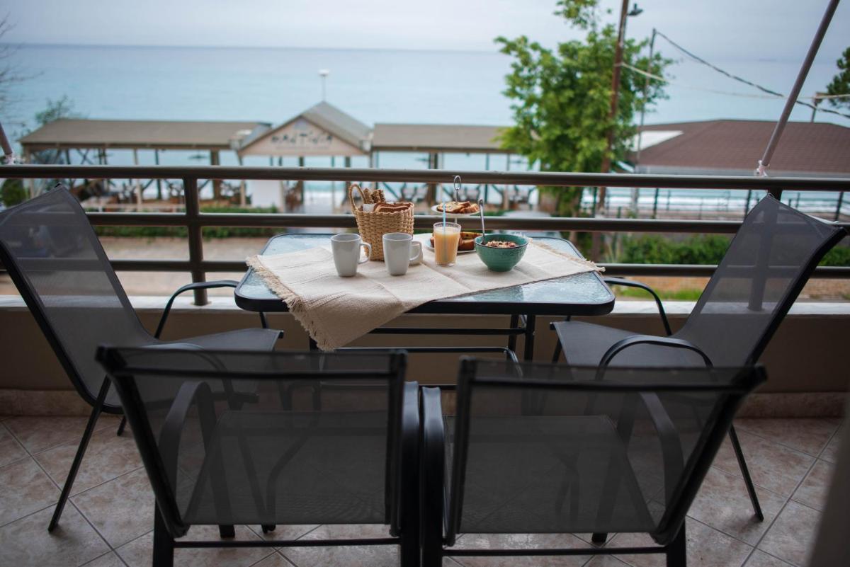 Apartment with Sea View photo 3