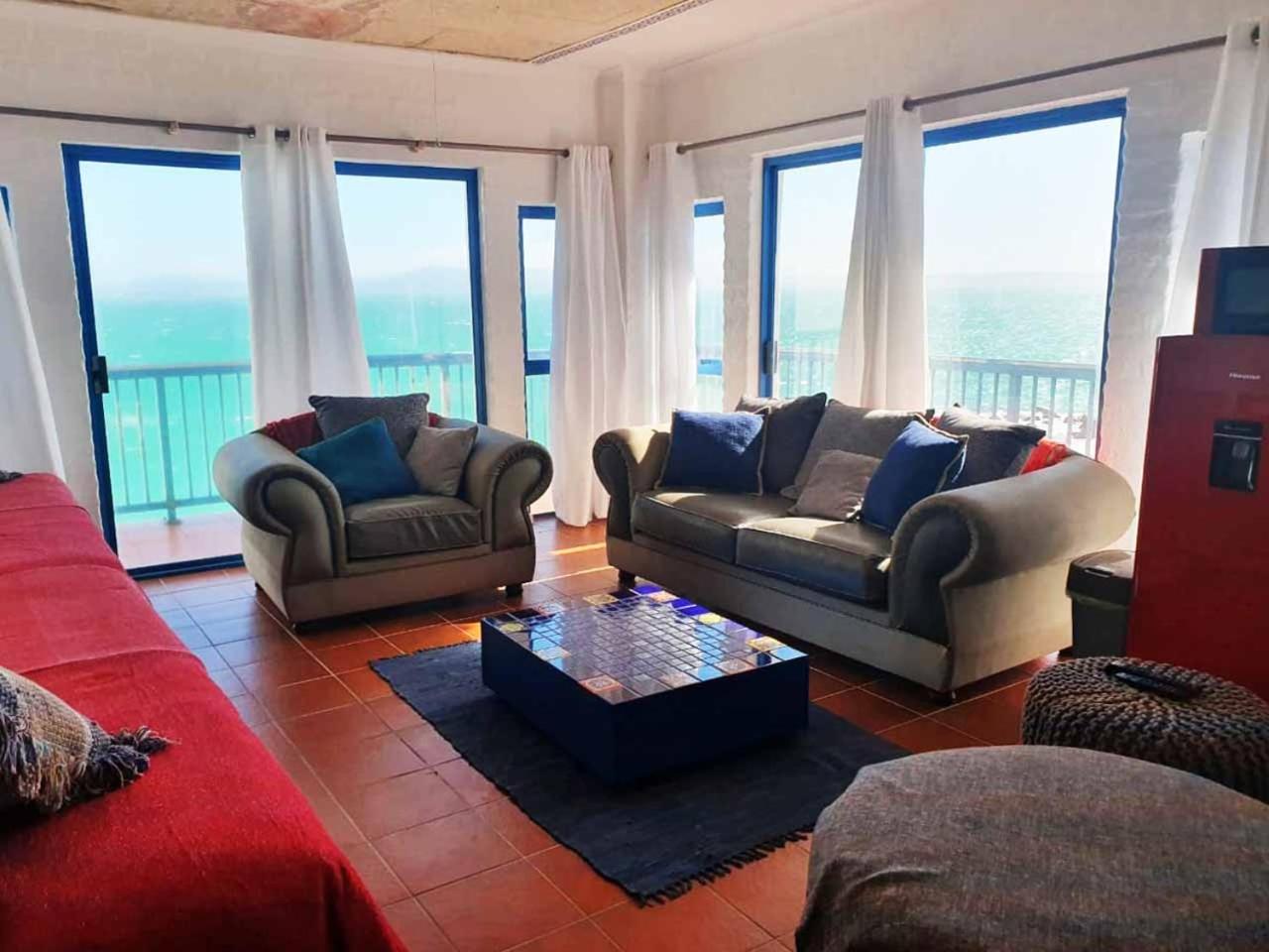 Queen Suite with Sea View - Photo 5