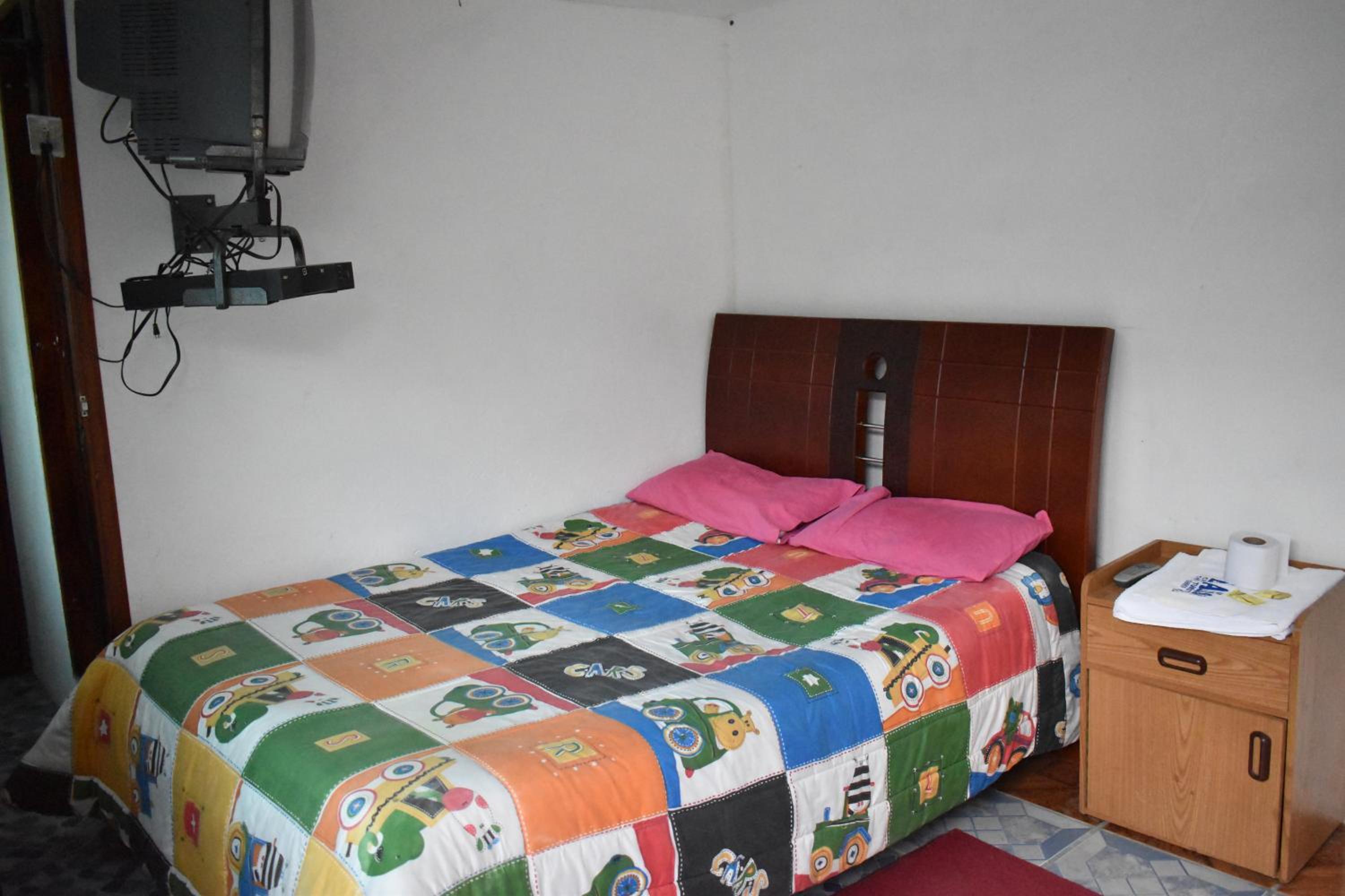 Double Room With Private Bathroom photo 1