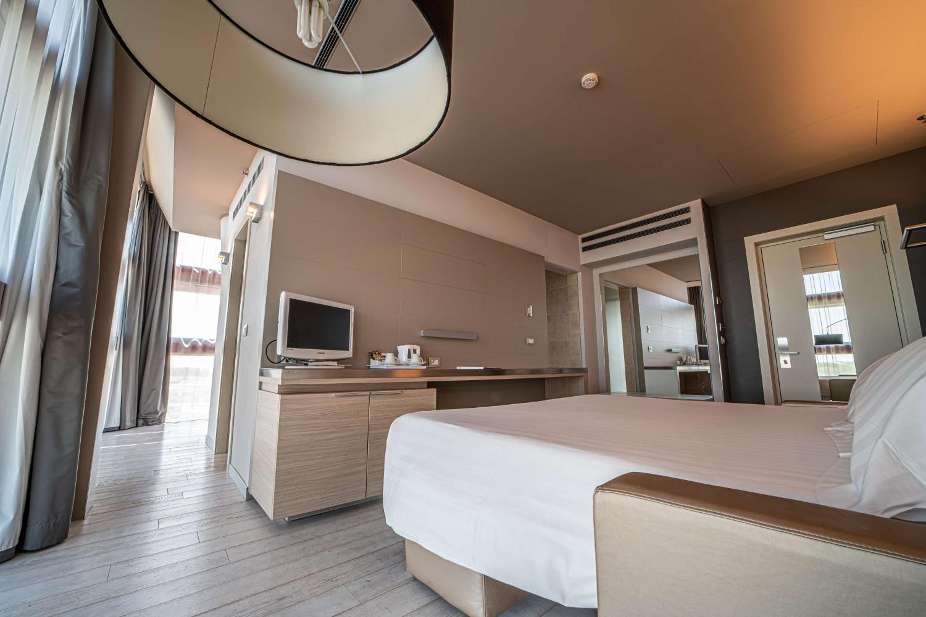 King Suite with Queen Bed - Photo 1