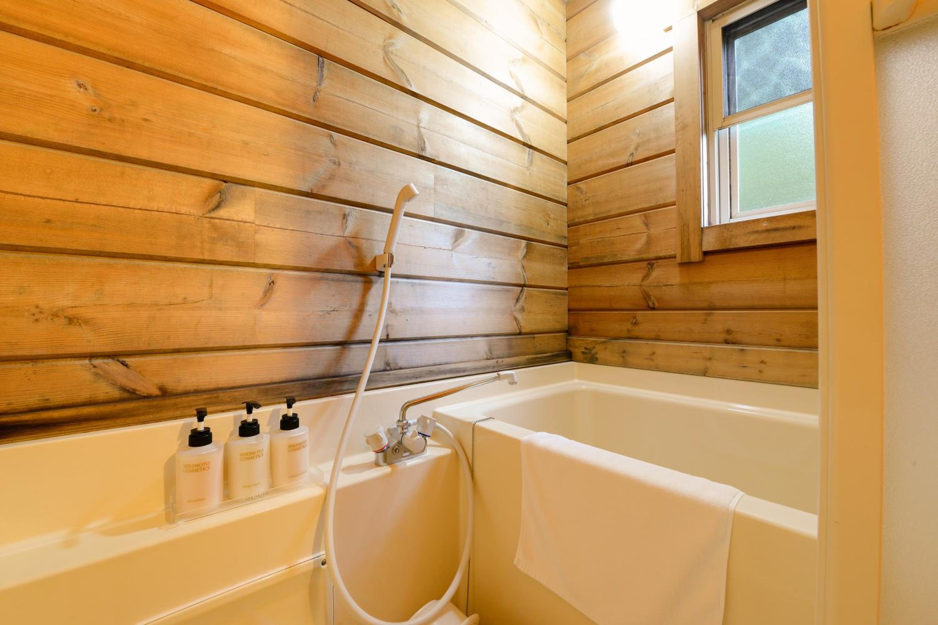 Standard Cottage - Photo 2
