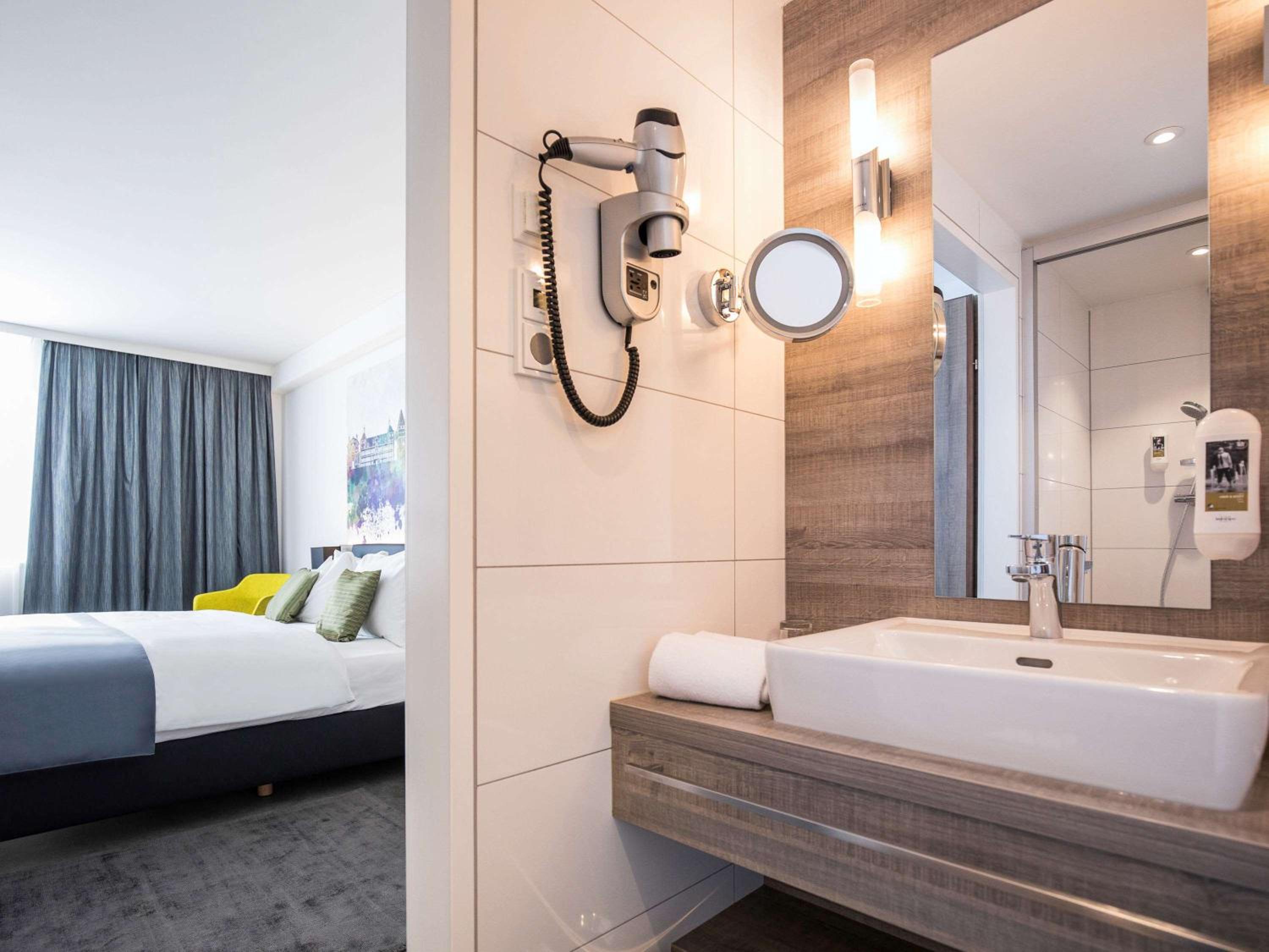 Standard Double Room - Photo 3