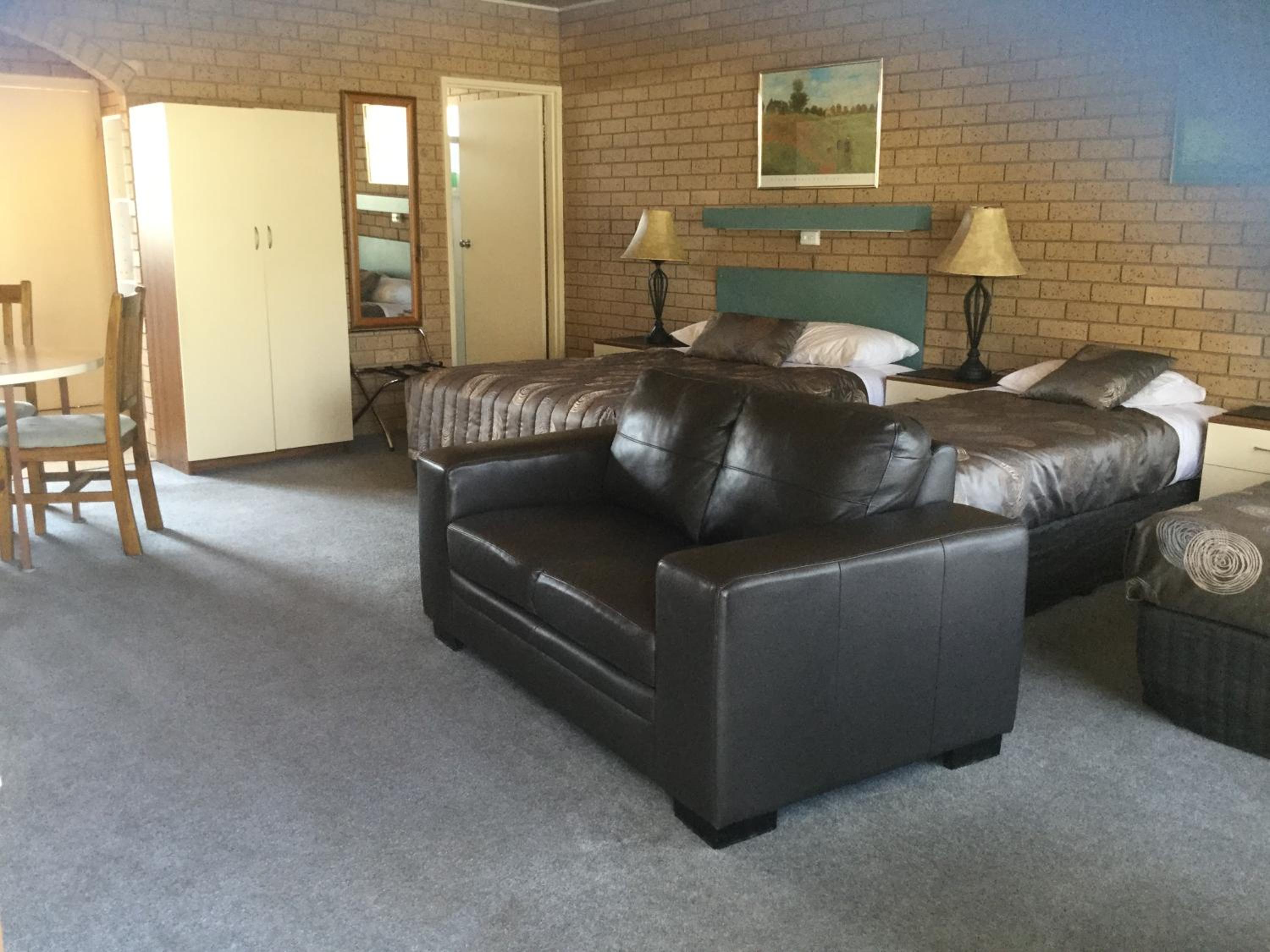 Queen Room