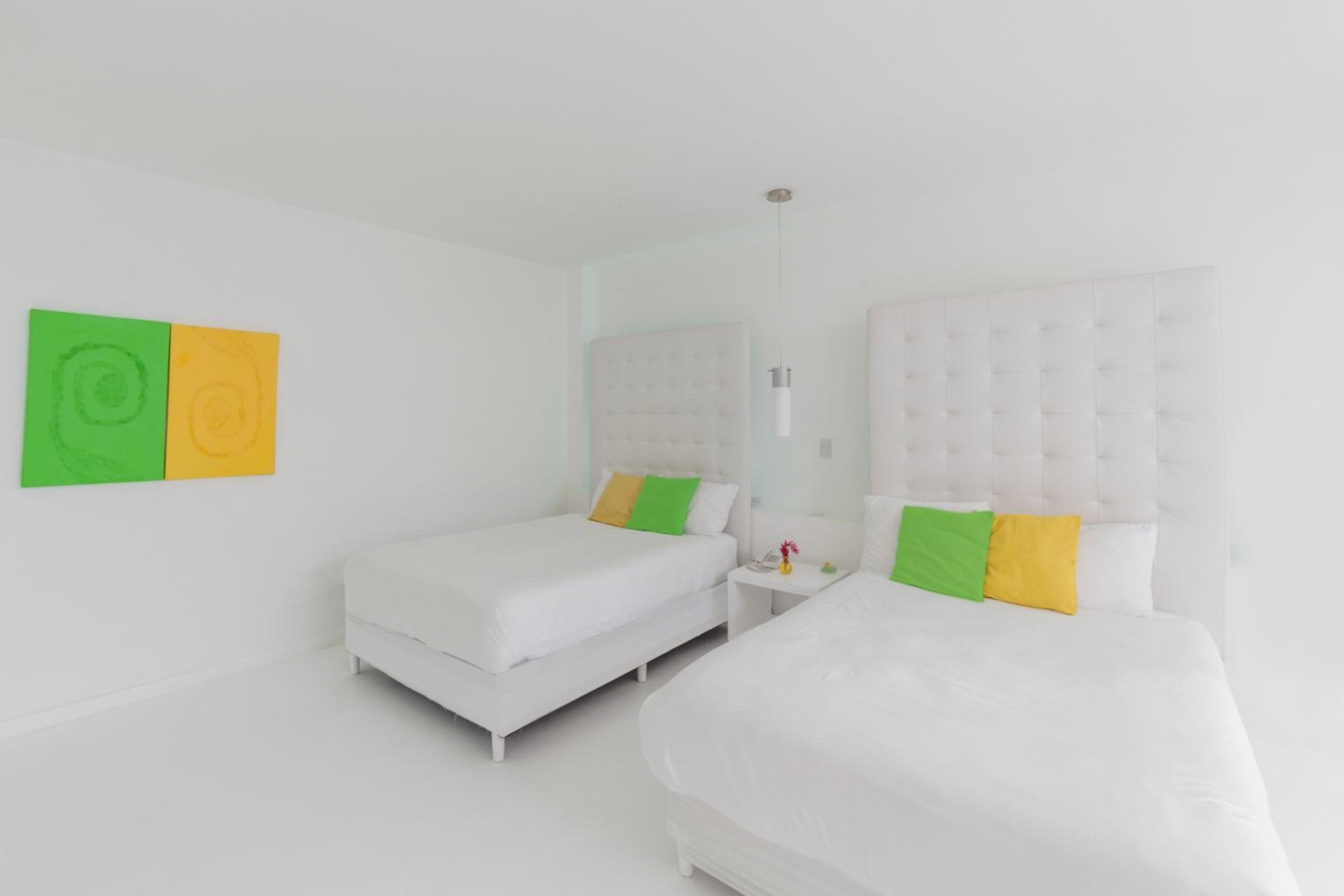 Deluxe Room 2 Double Beds - Photo 1