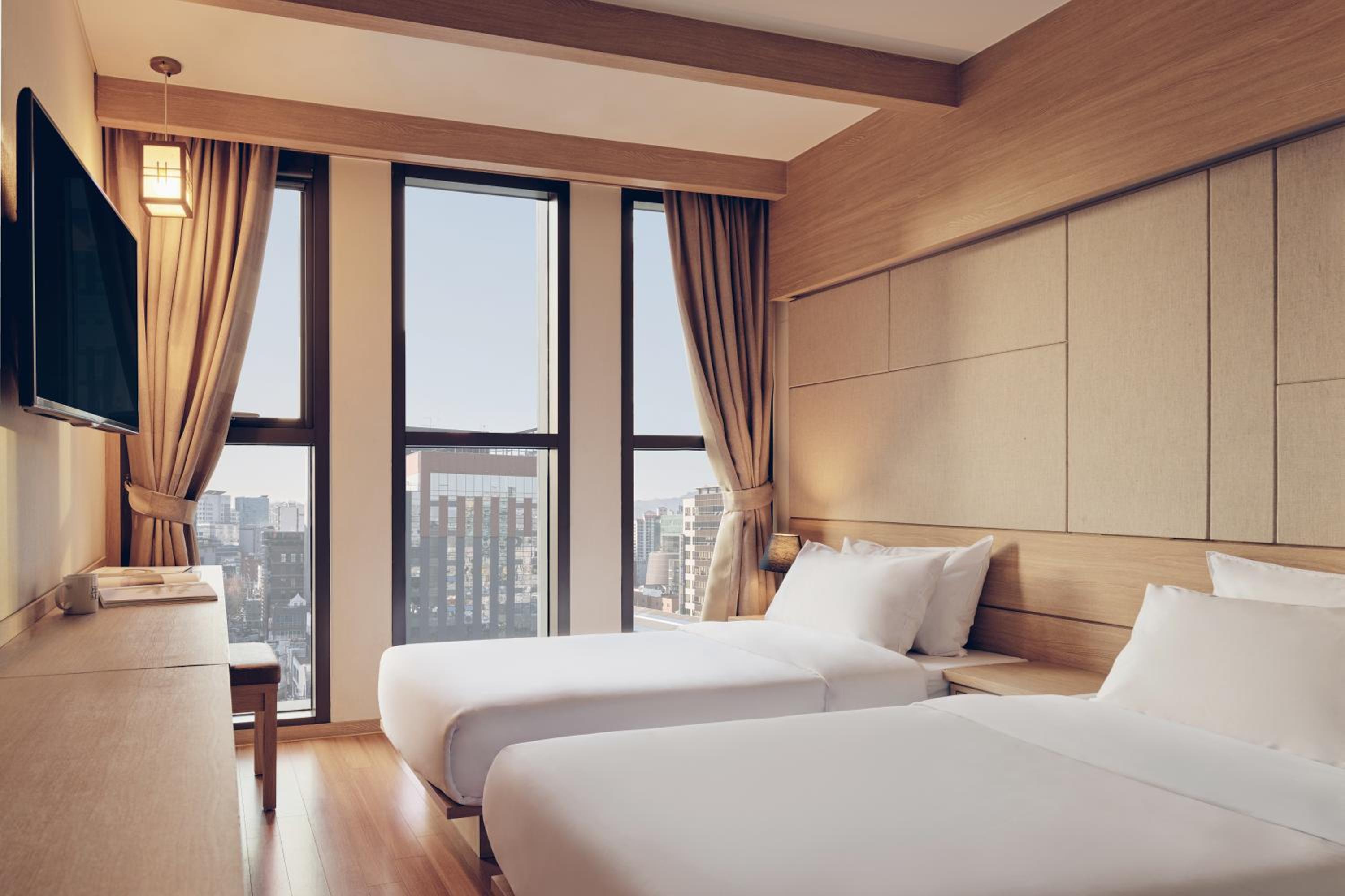 Standard Twin Room With Travel Amenity Kit