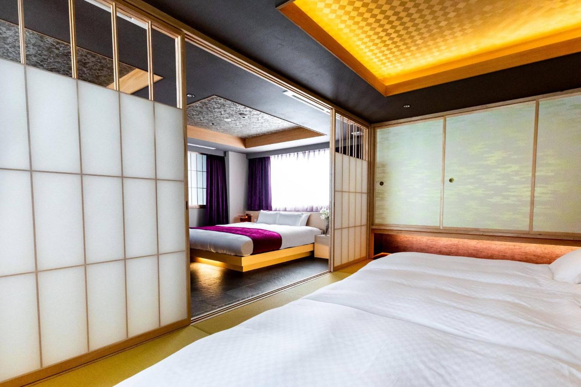 Deluxe King Suite