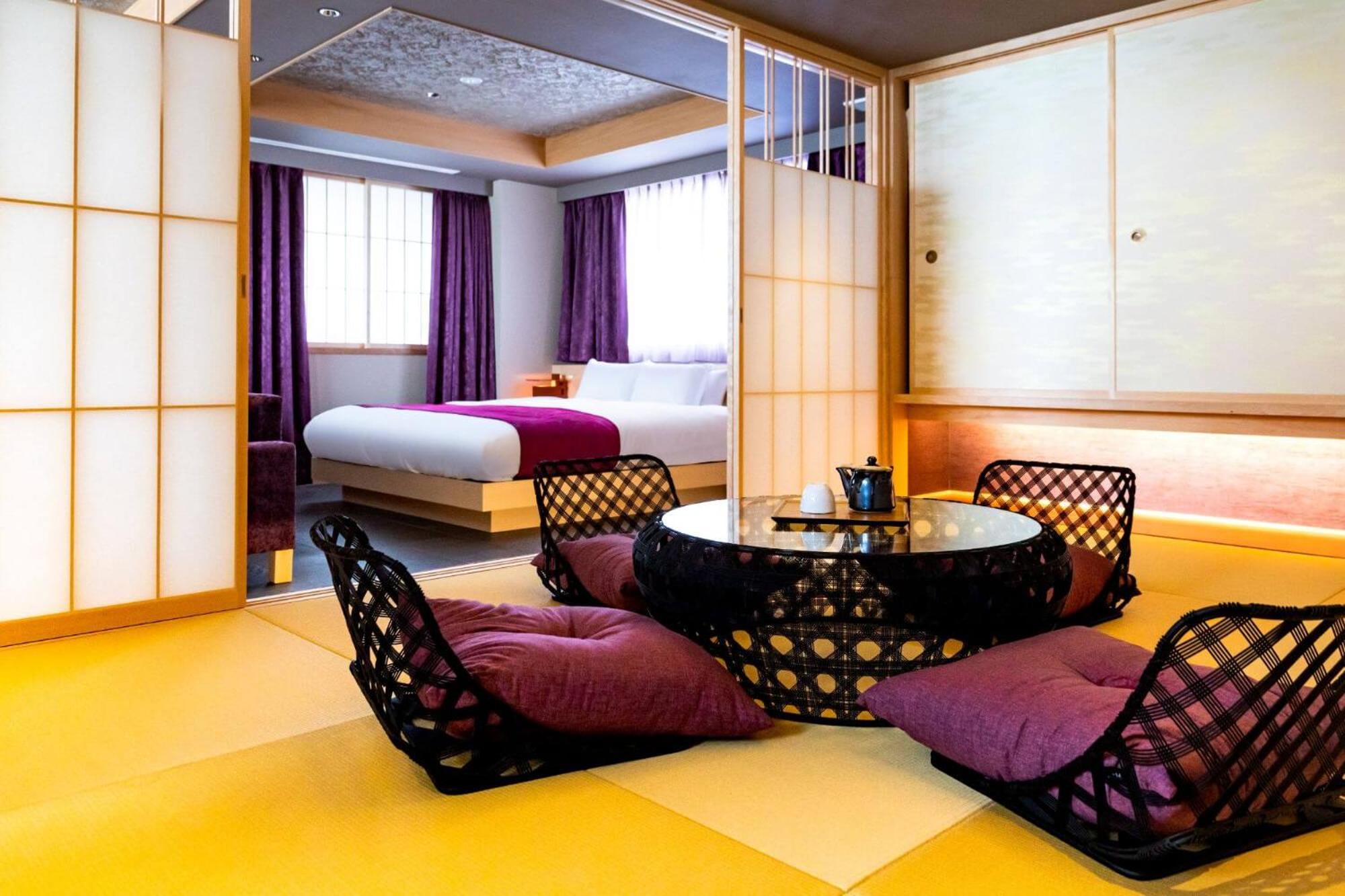 Deluxe King Suite