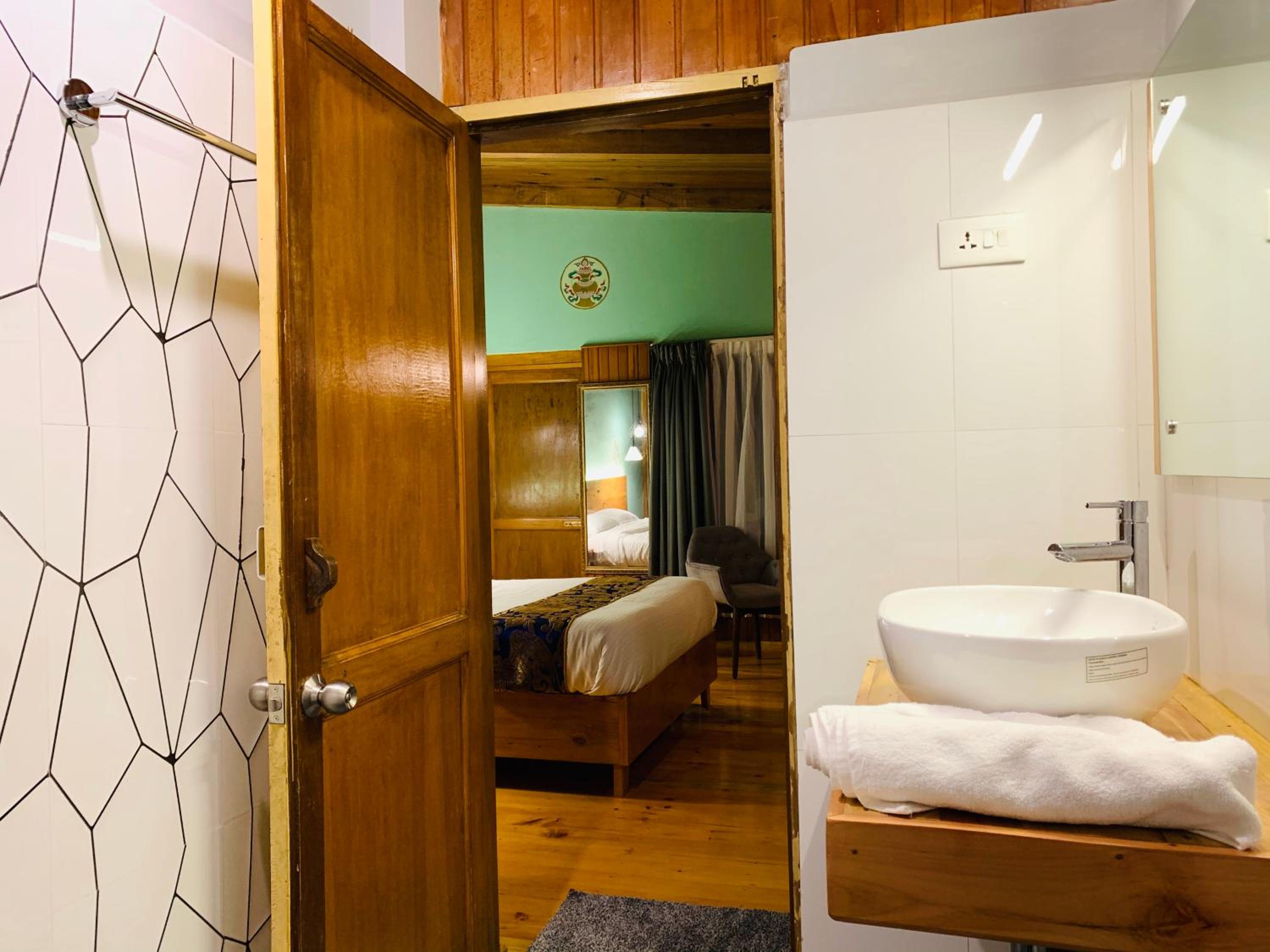 Double Room with Balcony photo 3