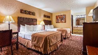 King Room with Bath Tub - Disability Access/Non-Smoking  - Photo 10