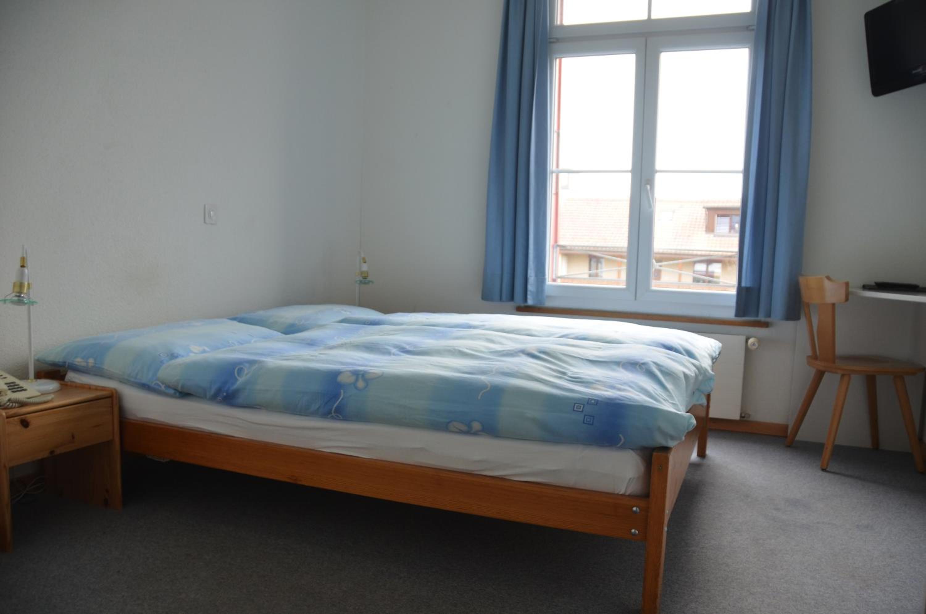 Small Double Room - Photo 3