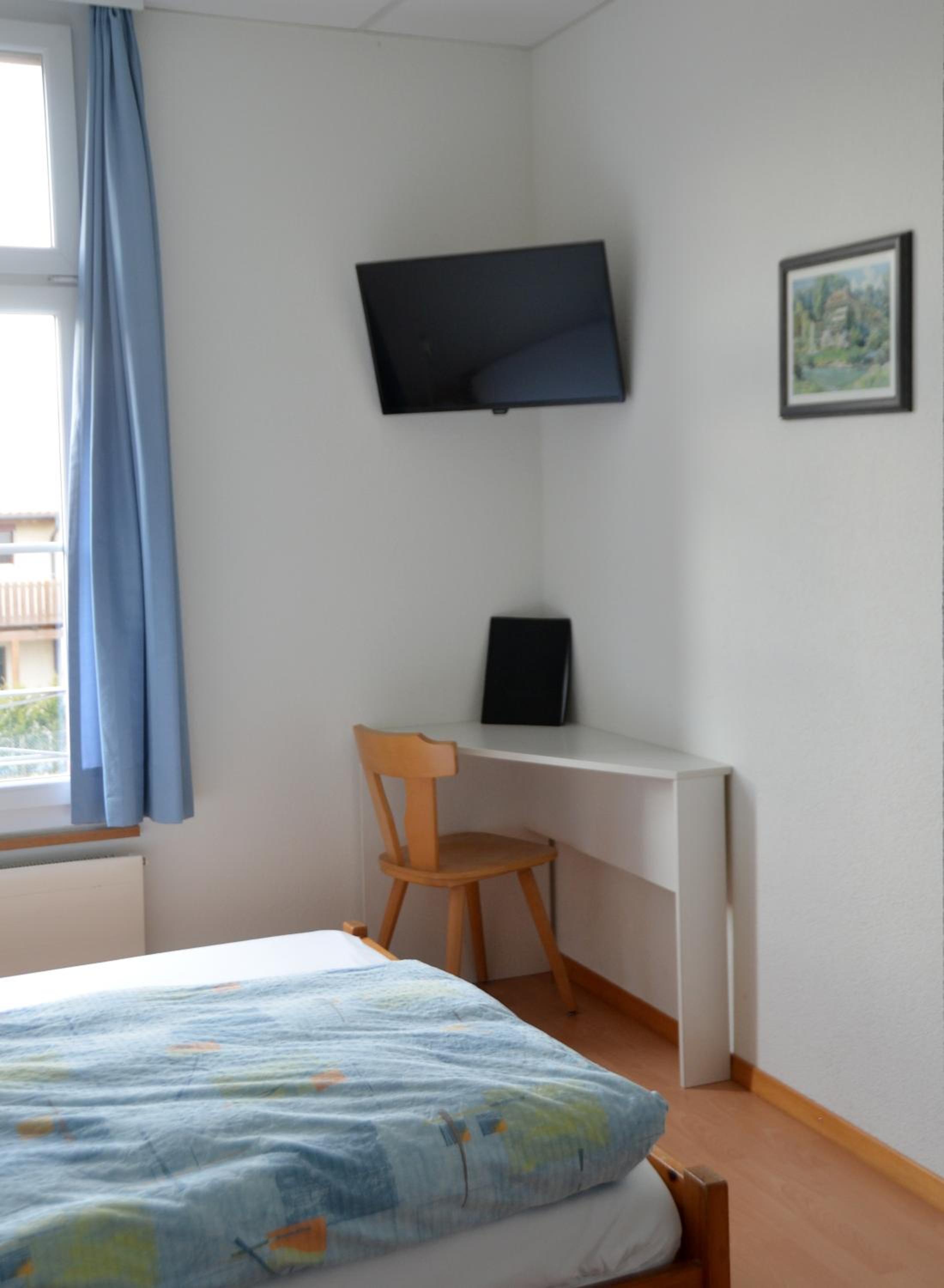 Small Double Room - Photo 5