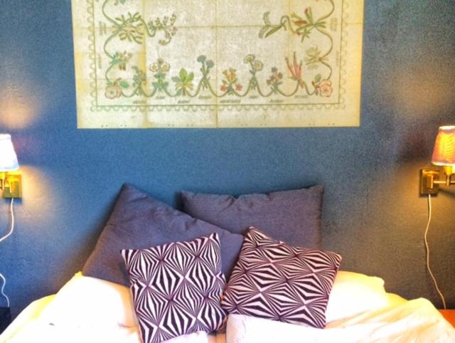 Large Twin Room With Shared Bathroom photo 3