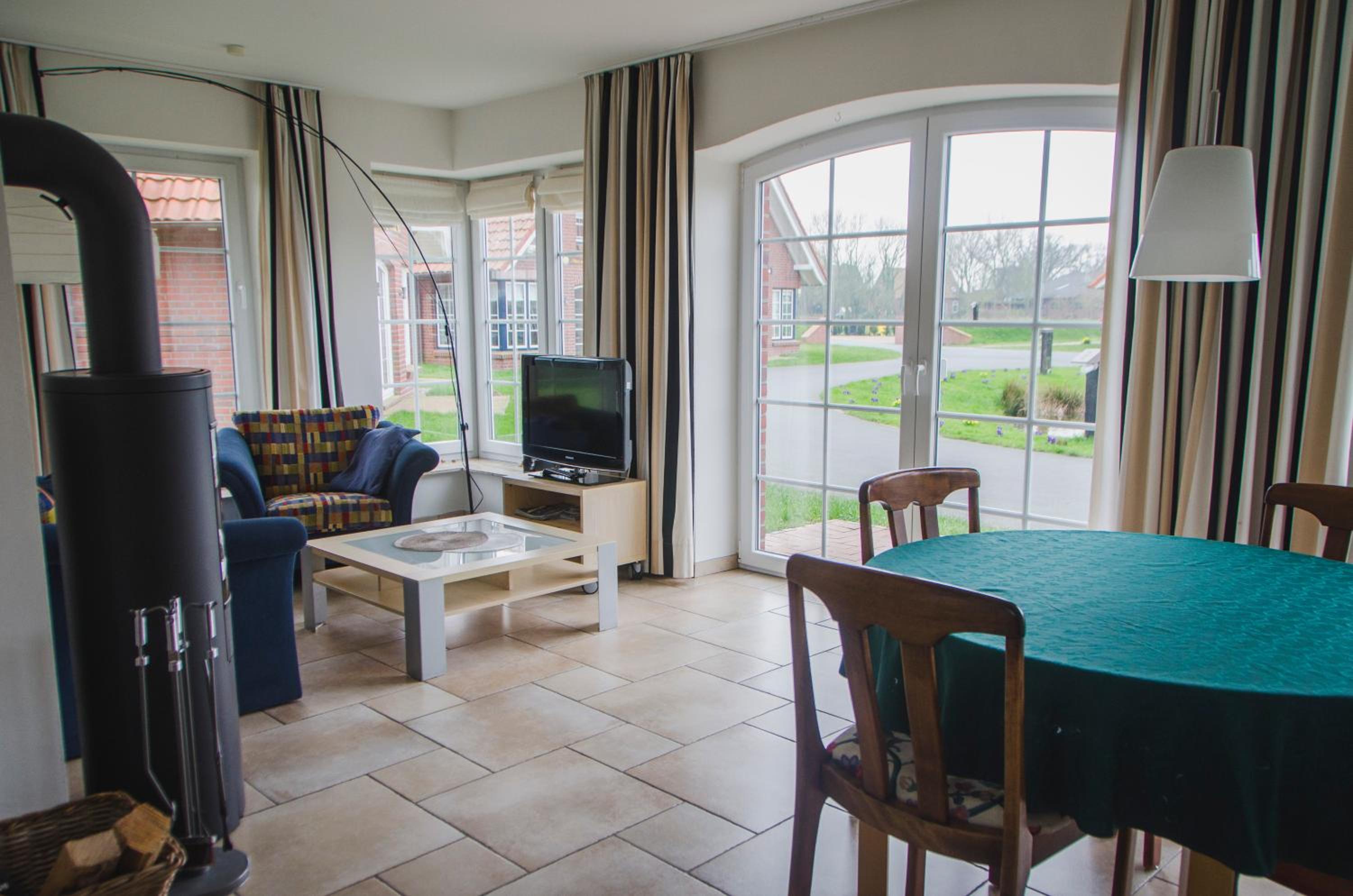 Deluxe One-Bedroom Apartment with Terrace photo 1