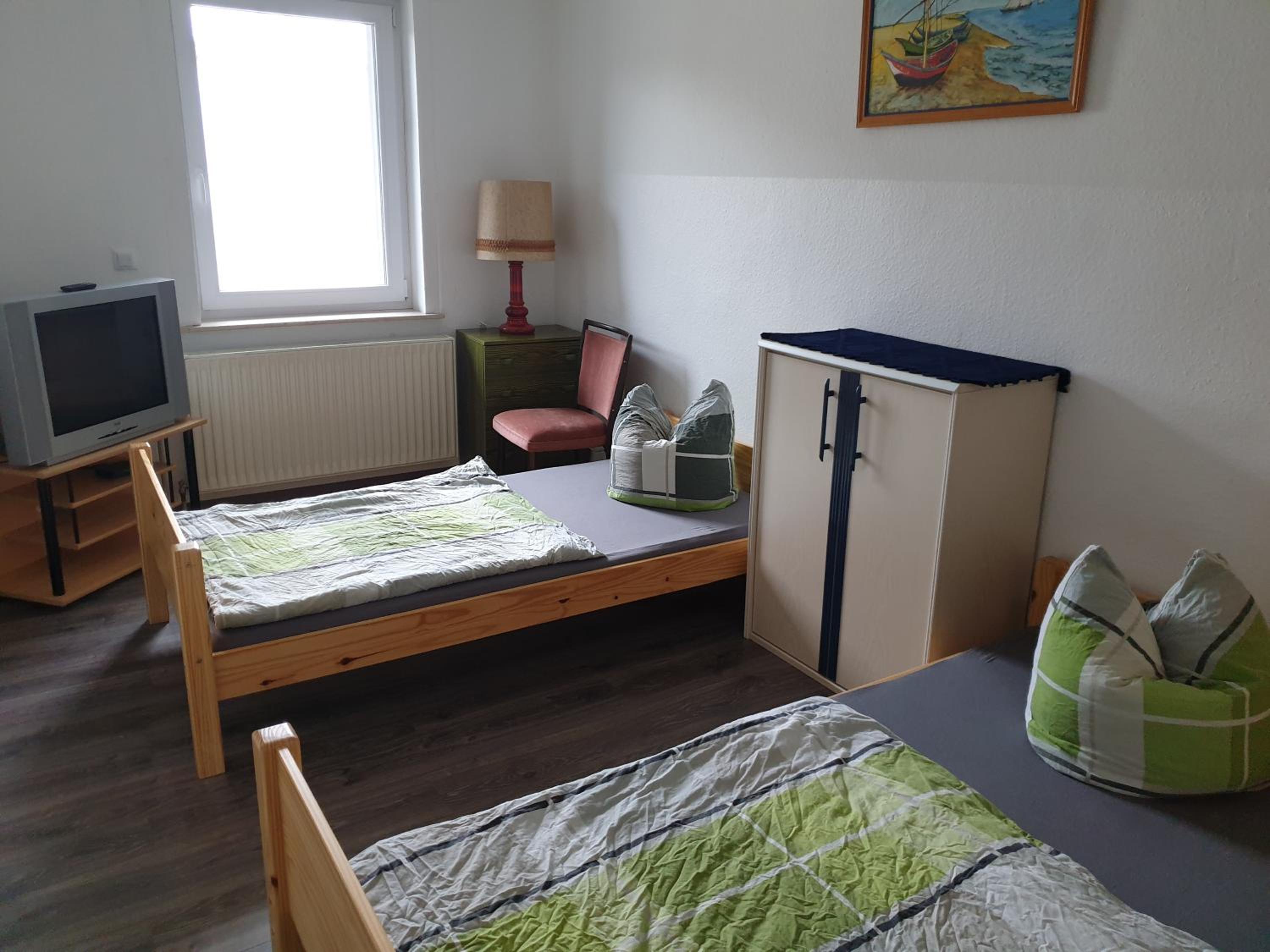 Twin Room with Shared Bathroom photo 1