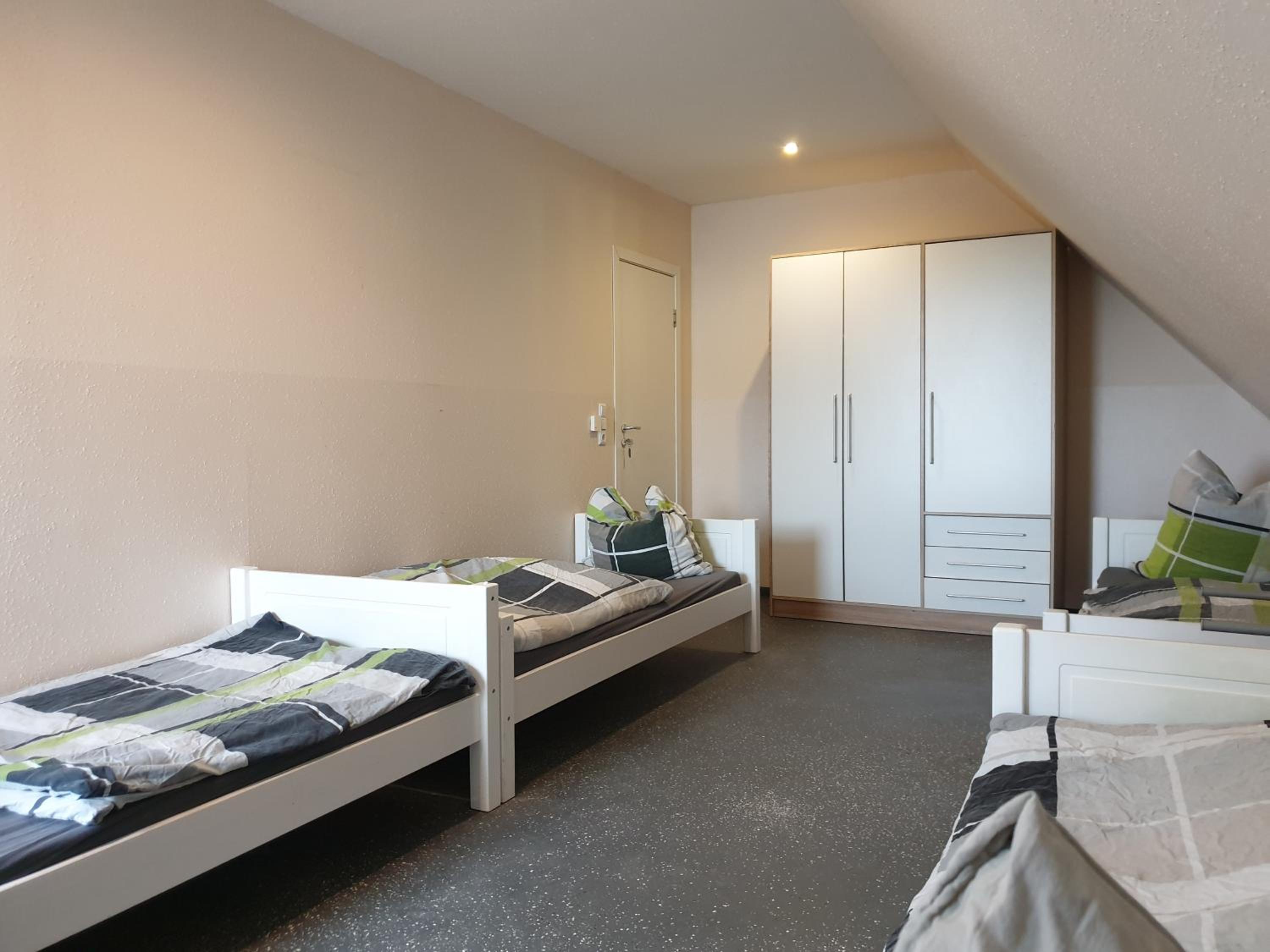 Triple Room with Shared Bathroom photo 2