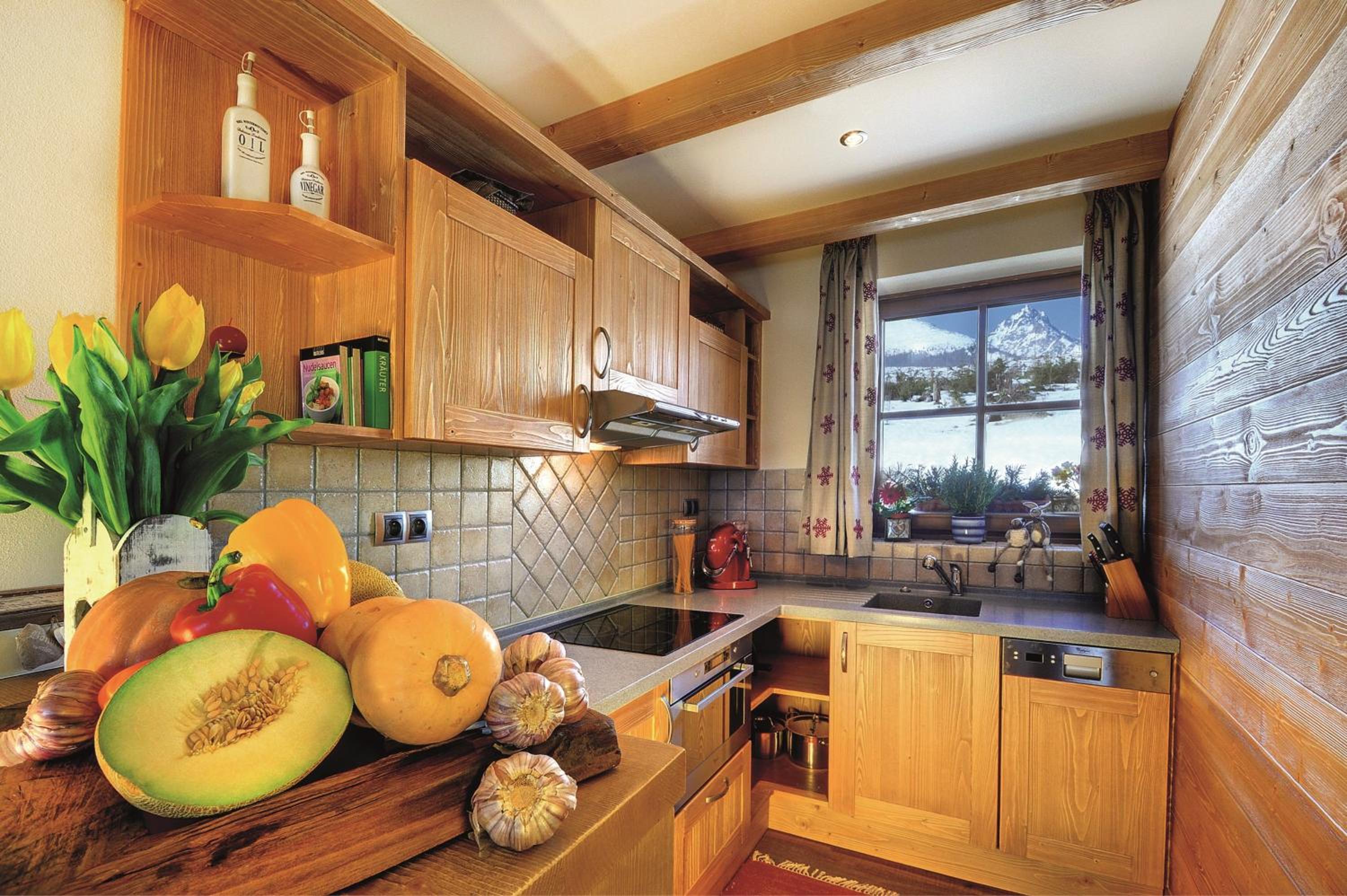 Duplex Two-Bedroom Apartment - Wahlenberg photo 2