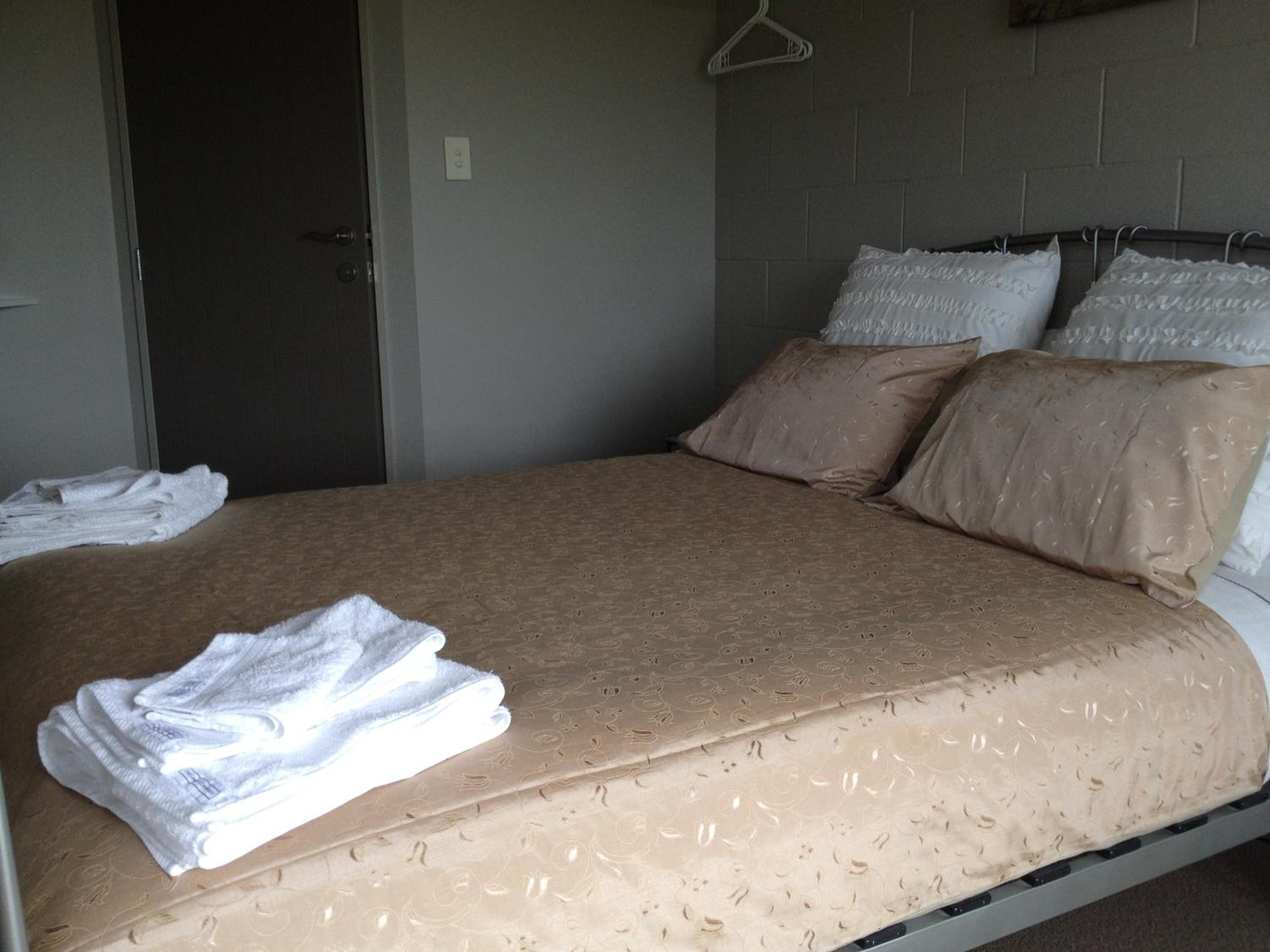 Double Room - Photo 2