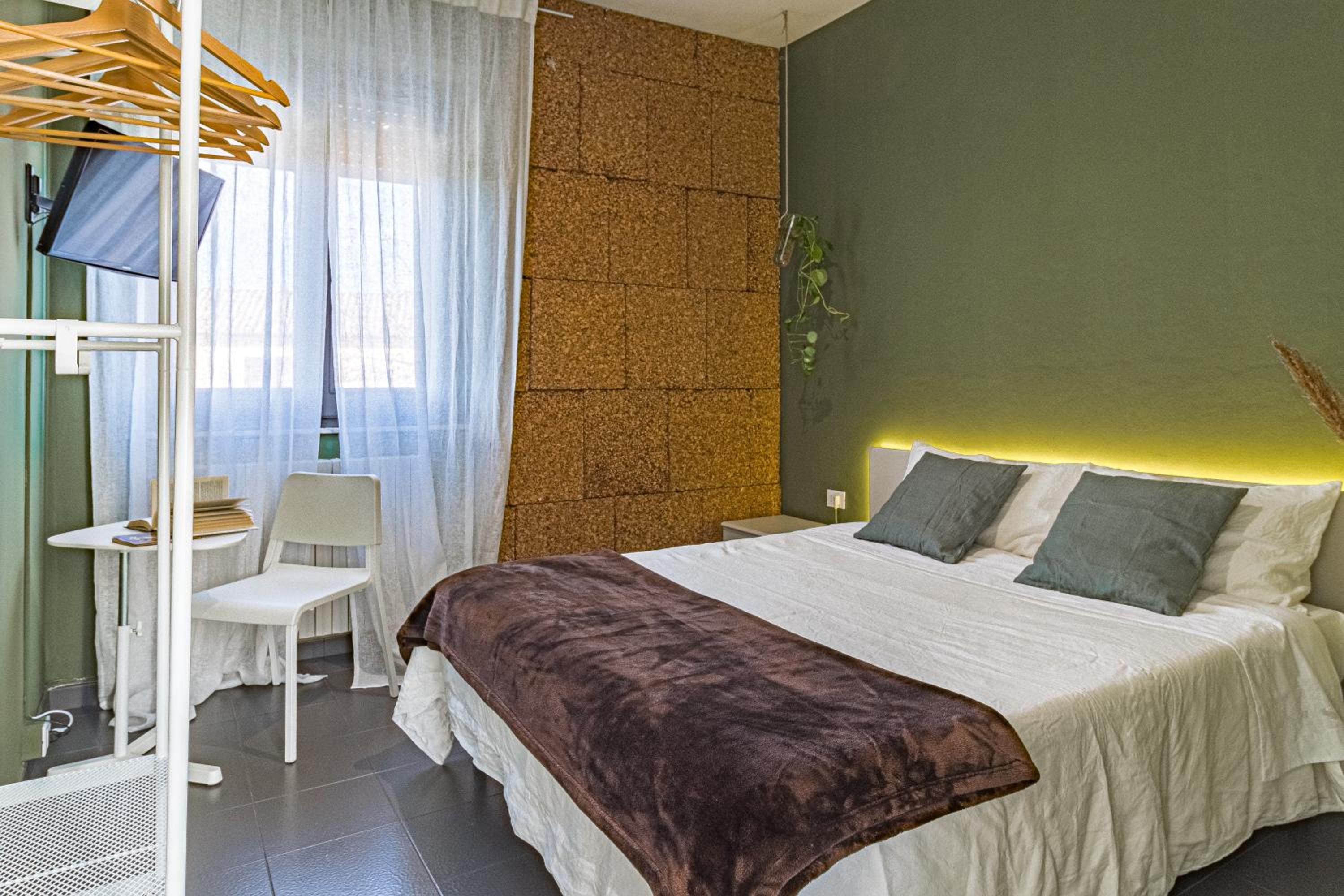Double Room with Private Bathroom photo 2