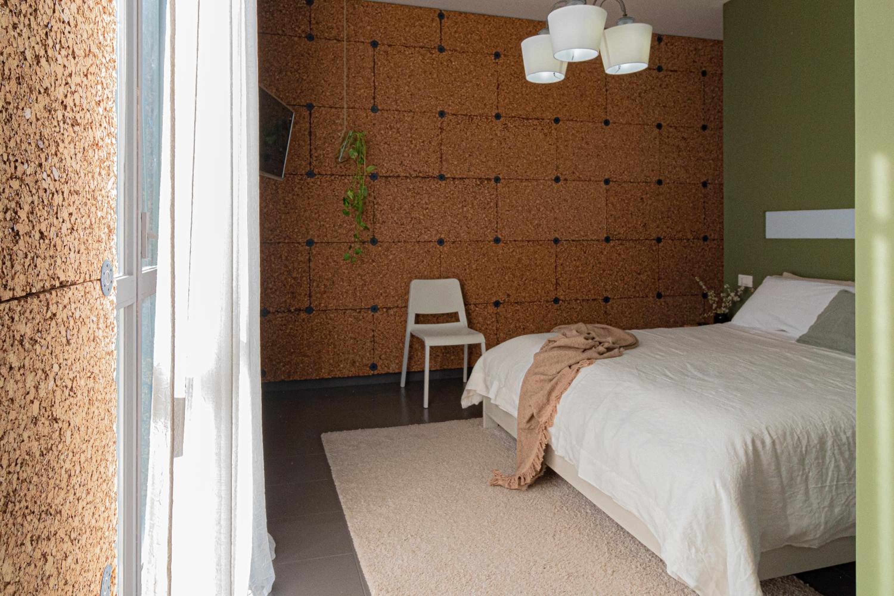Double Room with Private Bathroom - Photo 1