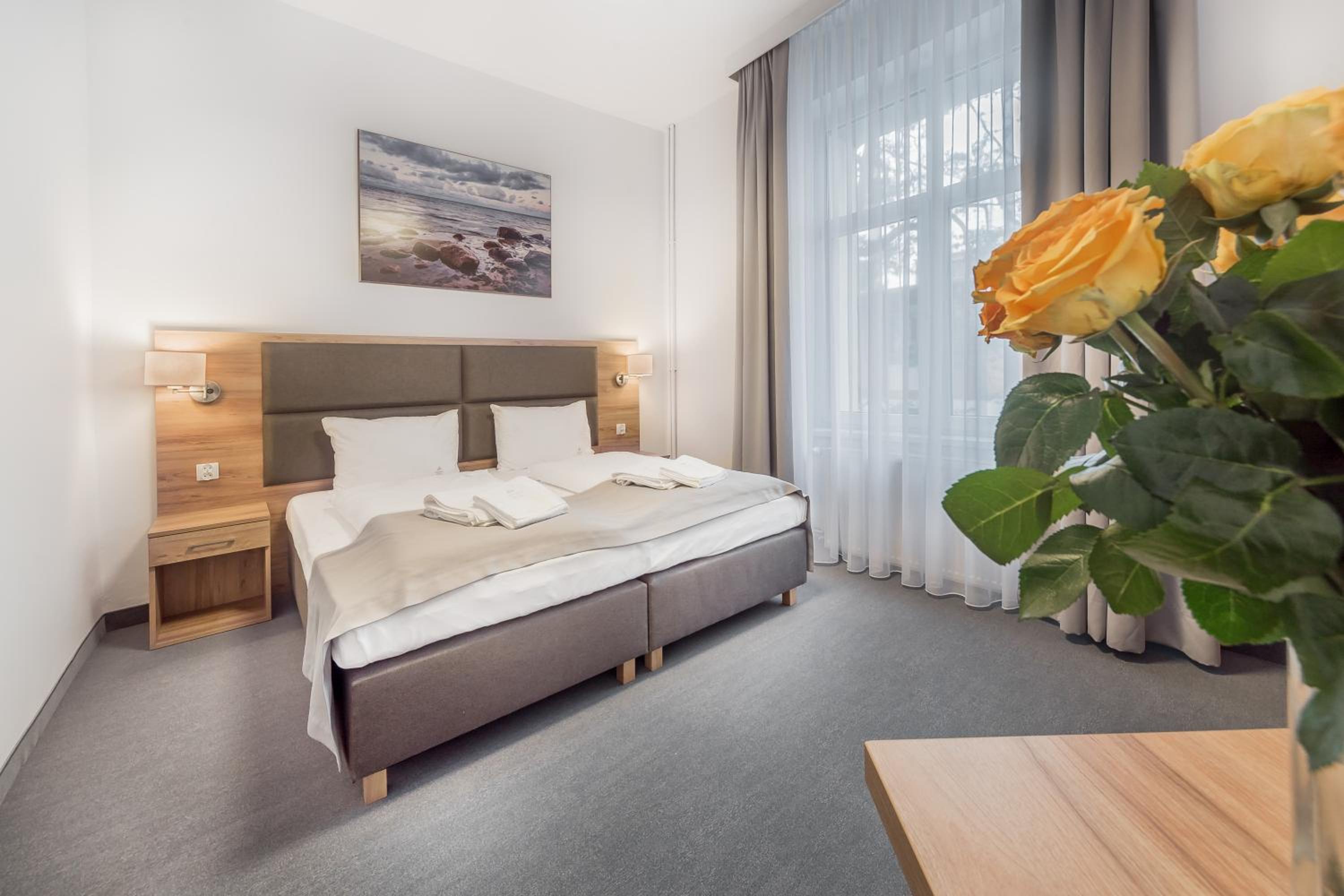 Double Room with Private Bathroom - Photo 1