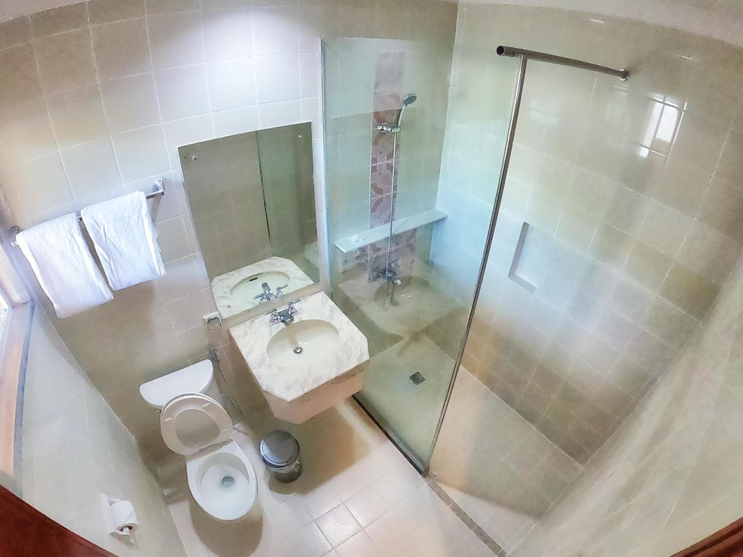 Standard Triple Room - Photo 6