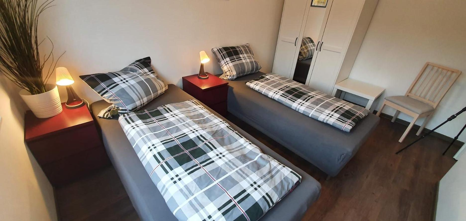 Three-Bedroom Apartment - Photo 9