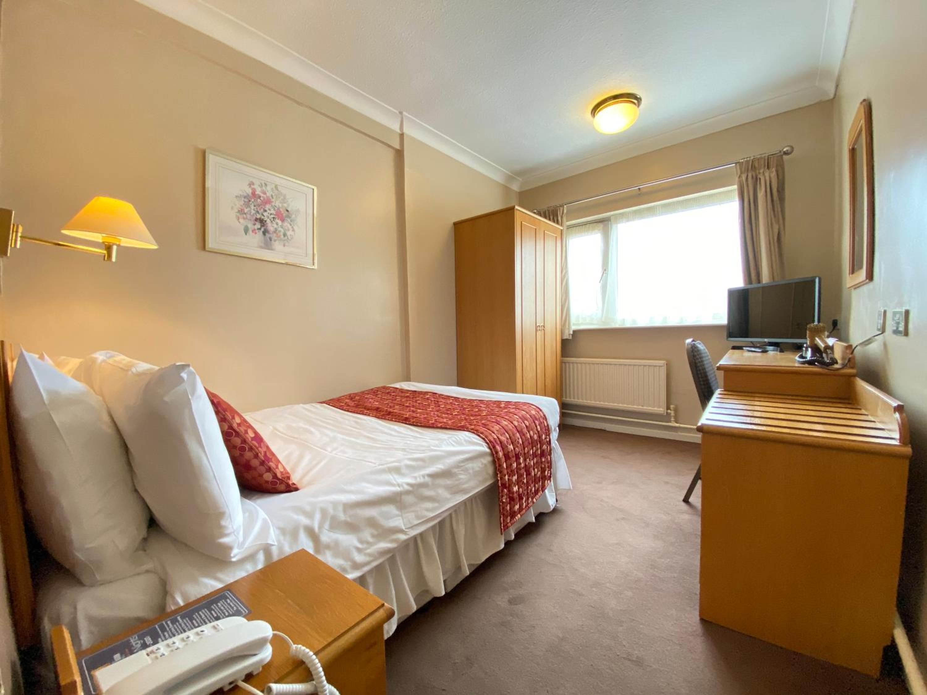 Superior Single Room