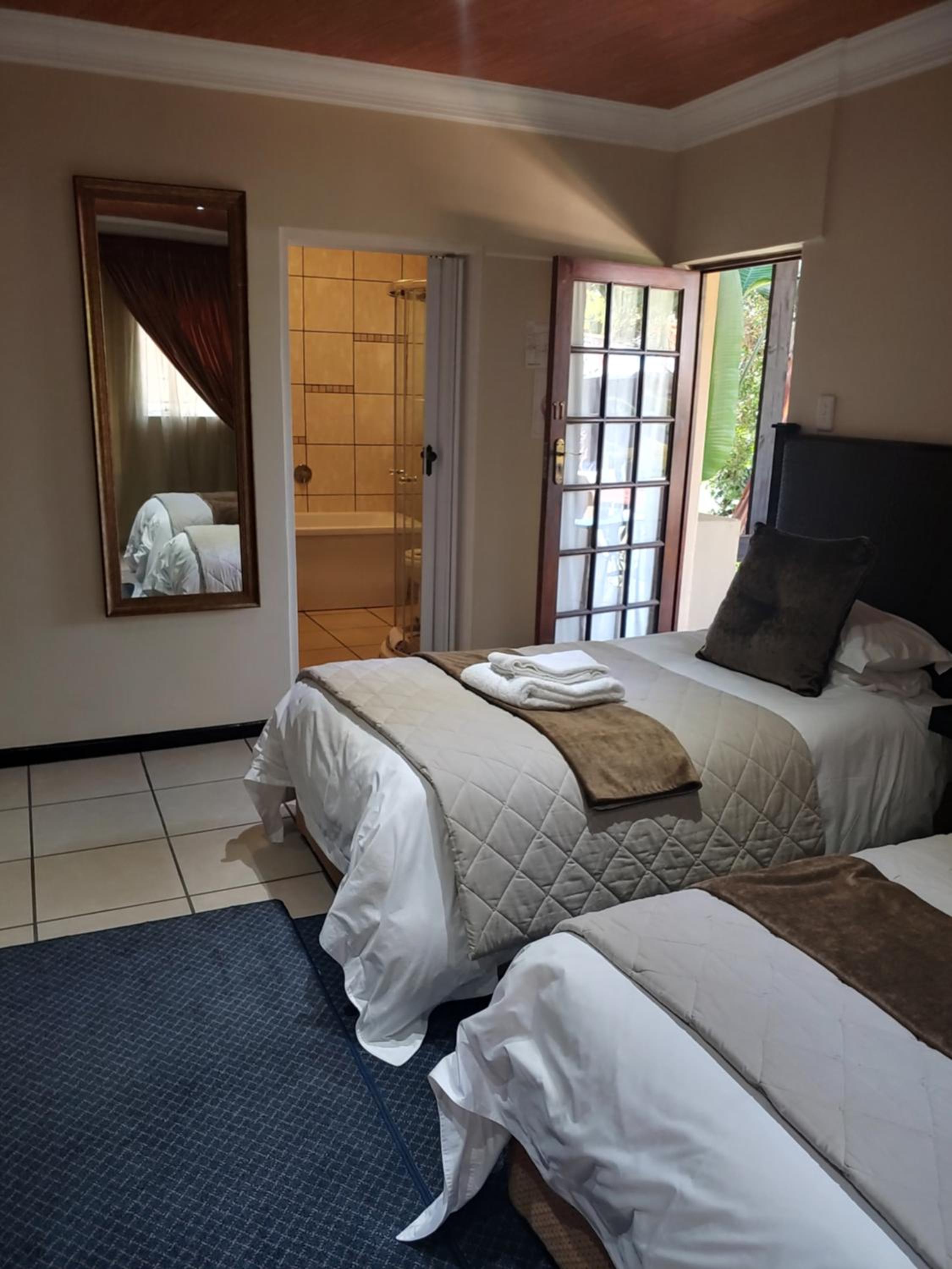 Luxury Twin Room photo 1