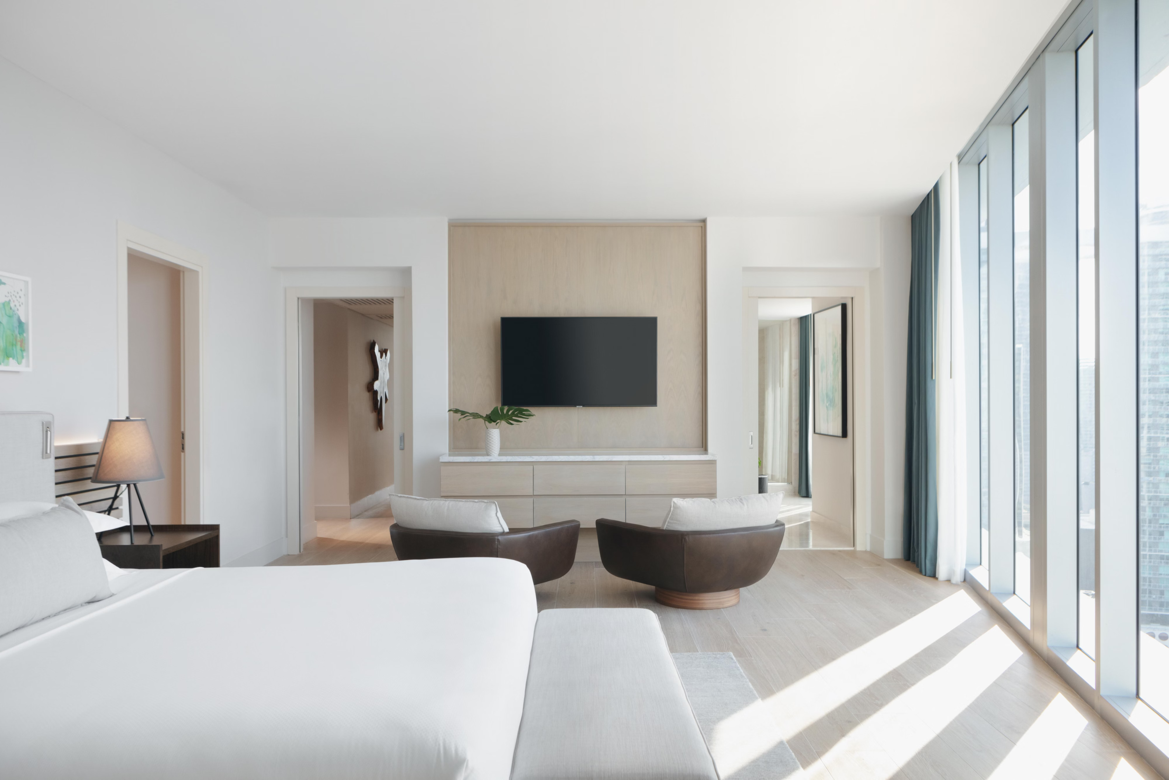 Penthouse Suite thumbnail 5