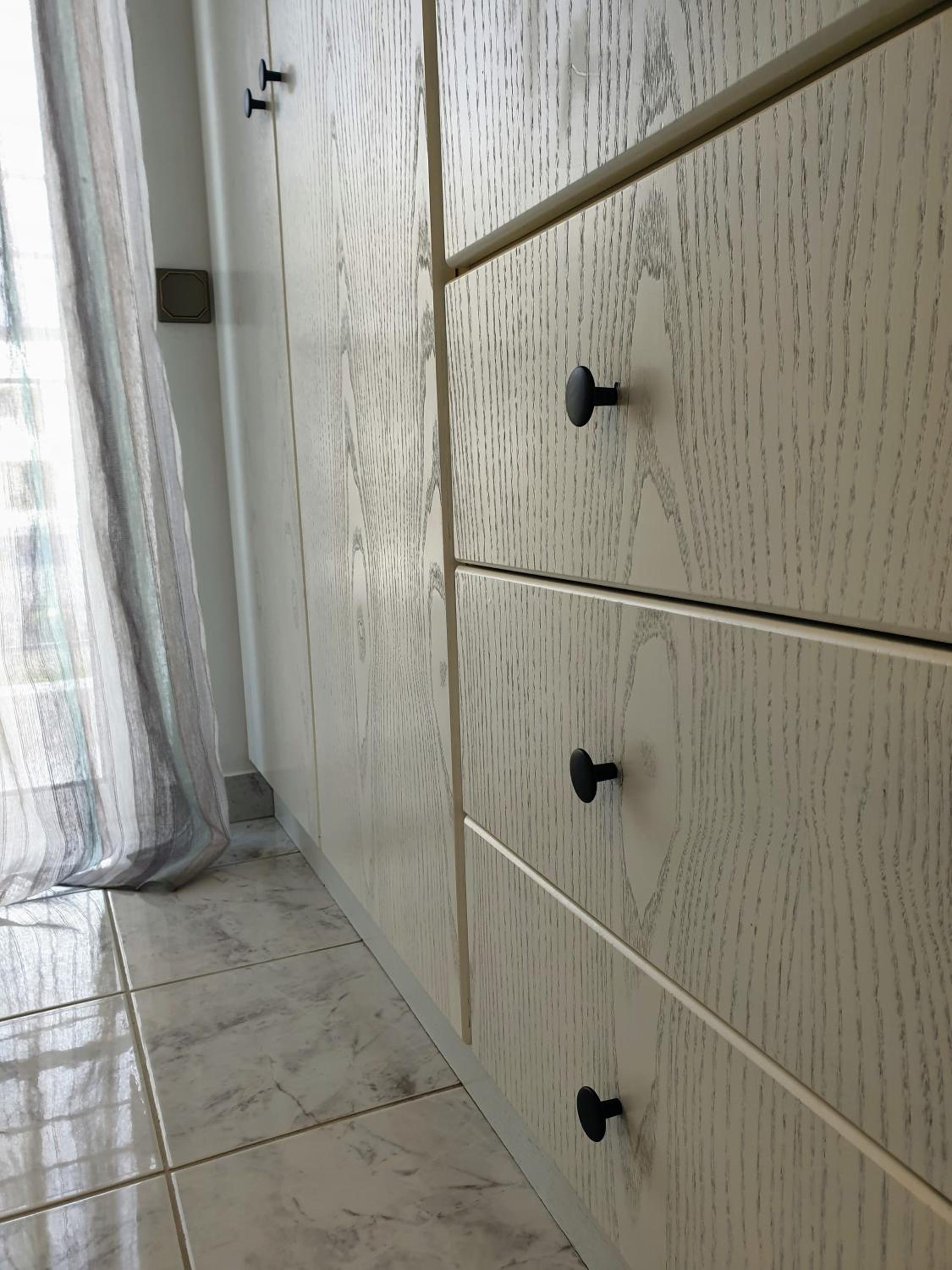 One-Bedroom Apartment - Photo 14