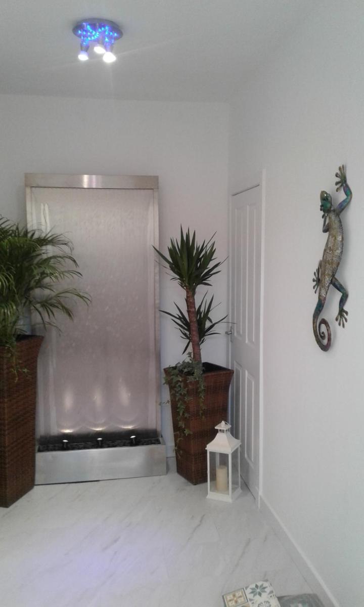 Studio Apartment photo 2