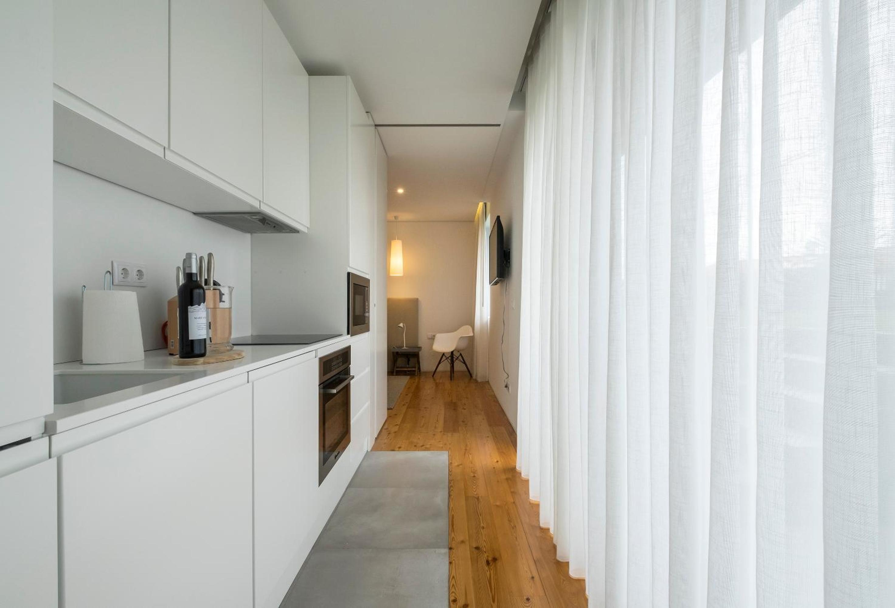 Apartment with Garden View - Photo 14