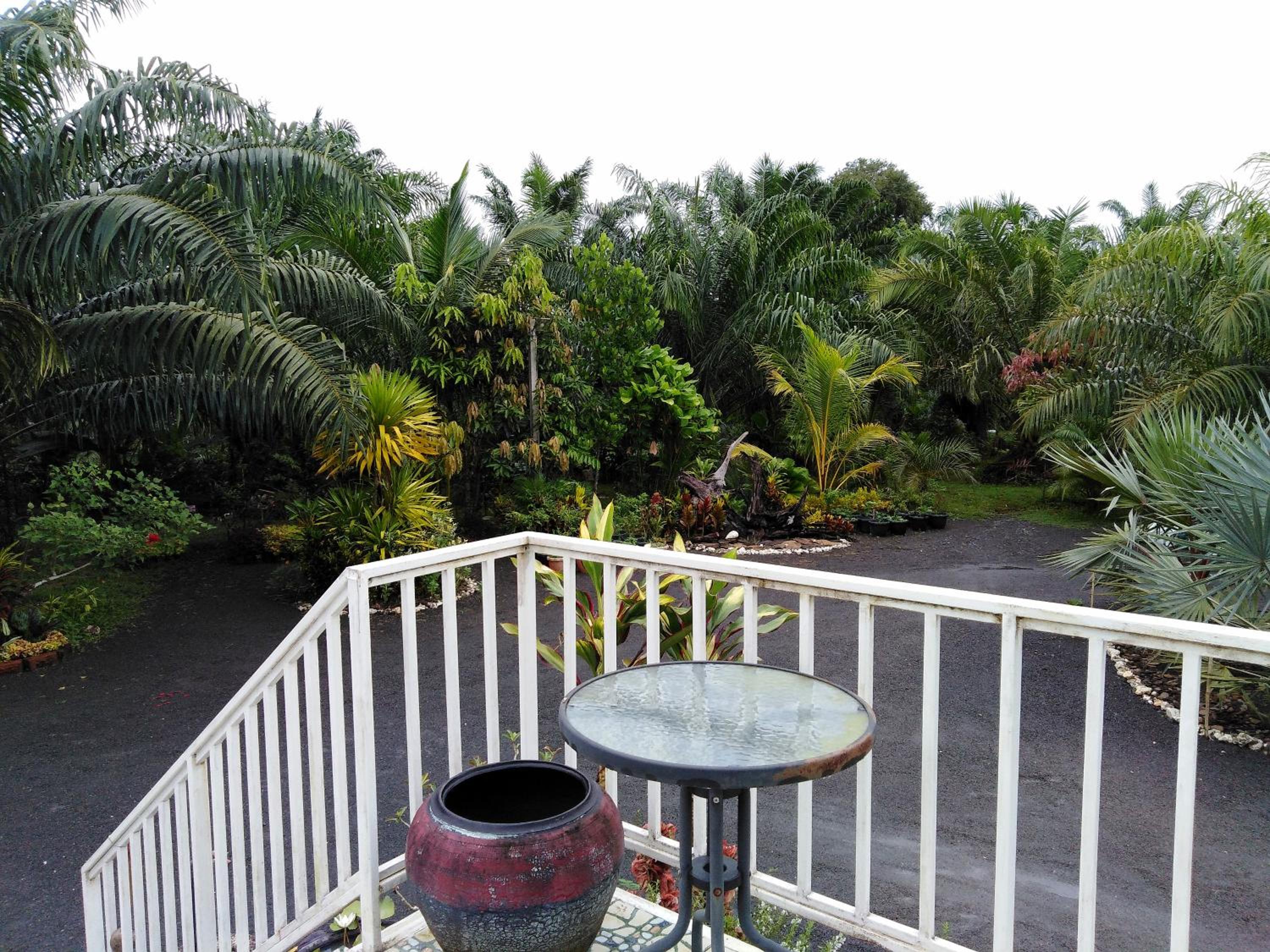 Two-Bedroom Bungalow - Photo 2
