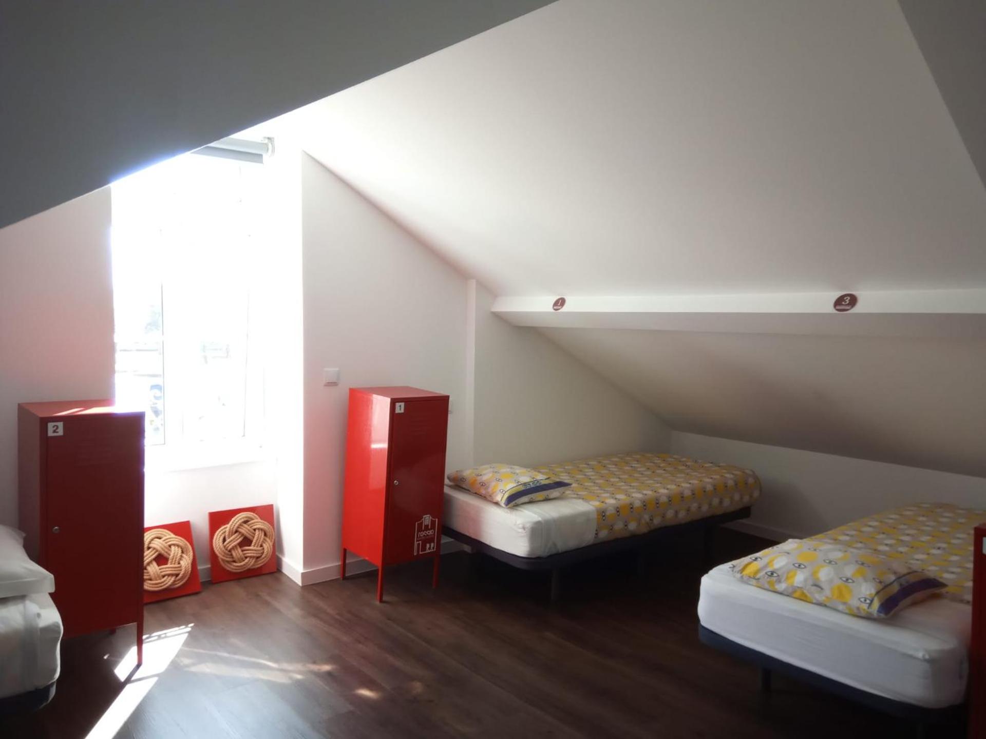 Bed in 5-Bed Mixed Dormitory Room photo 1