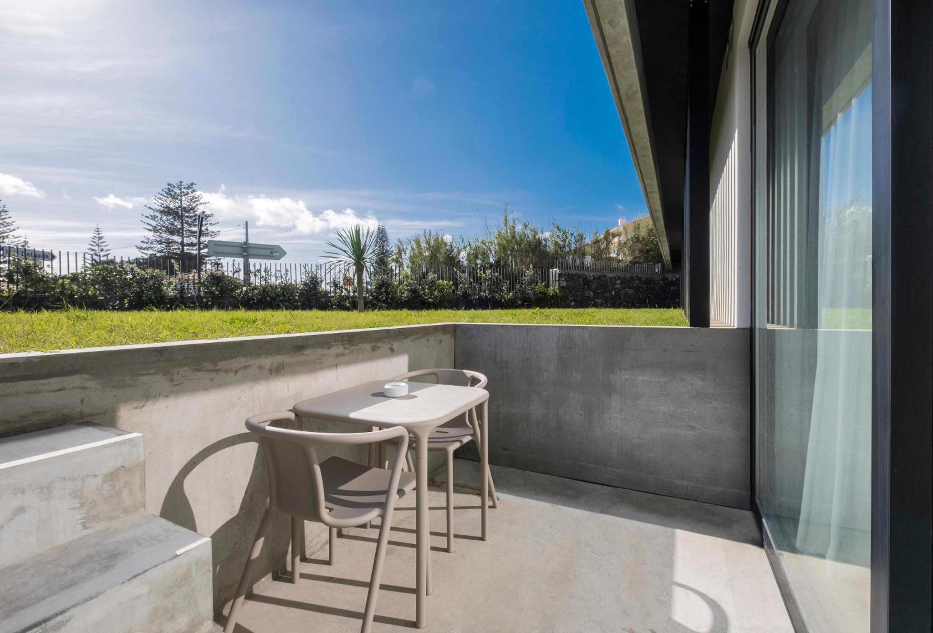 Apartment with Garden View - Photo 34