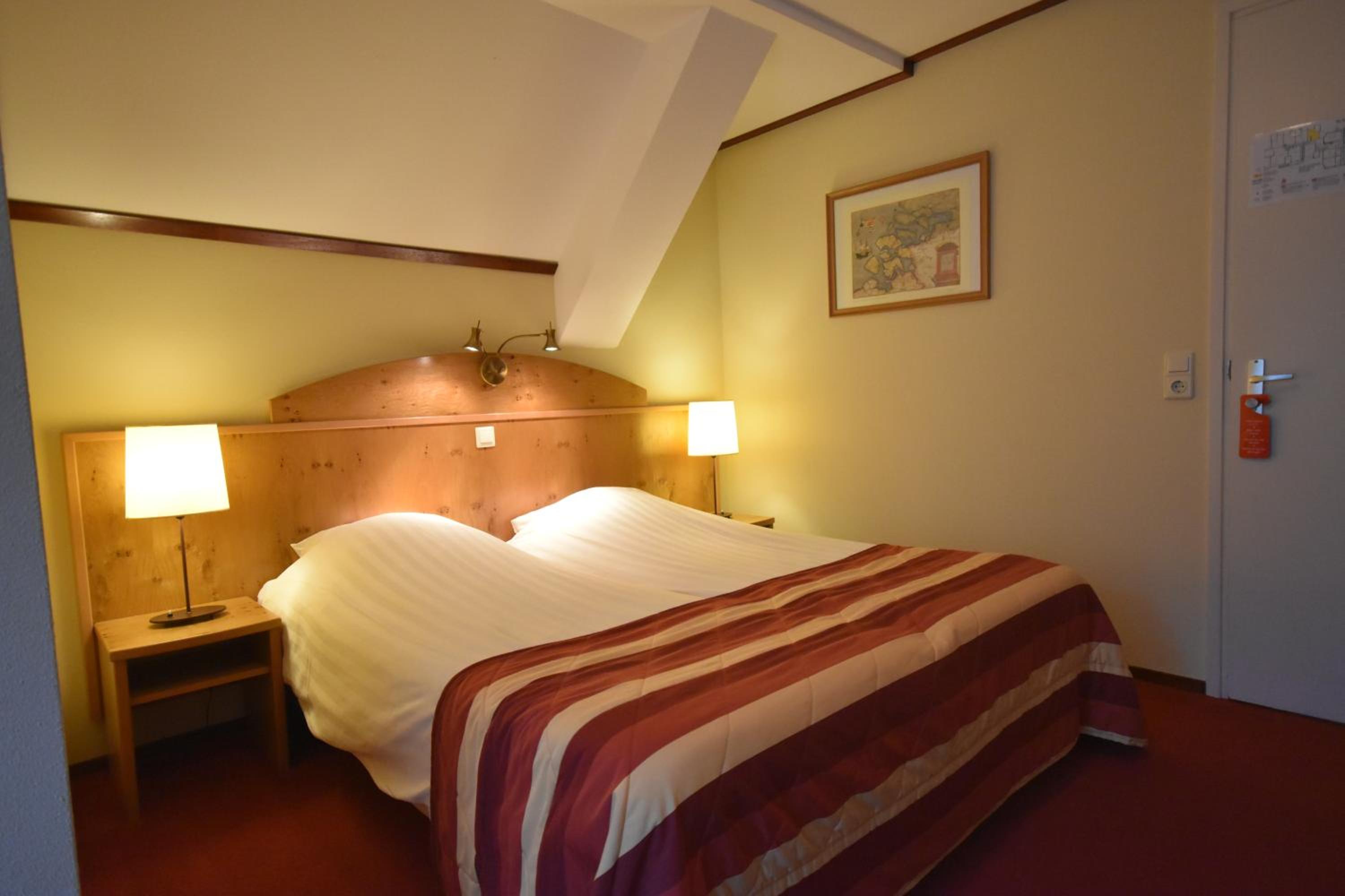 Double Room - Photo 4