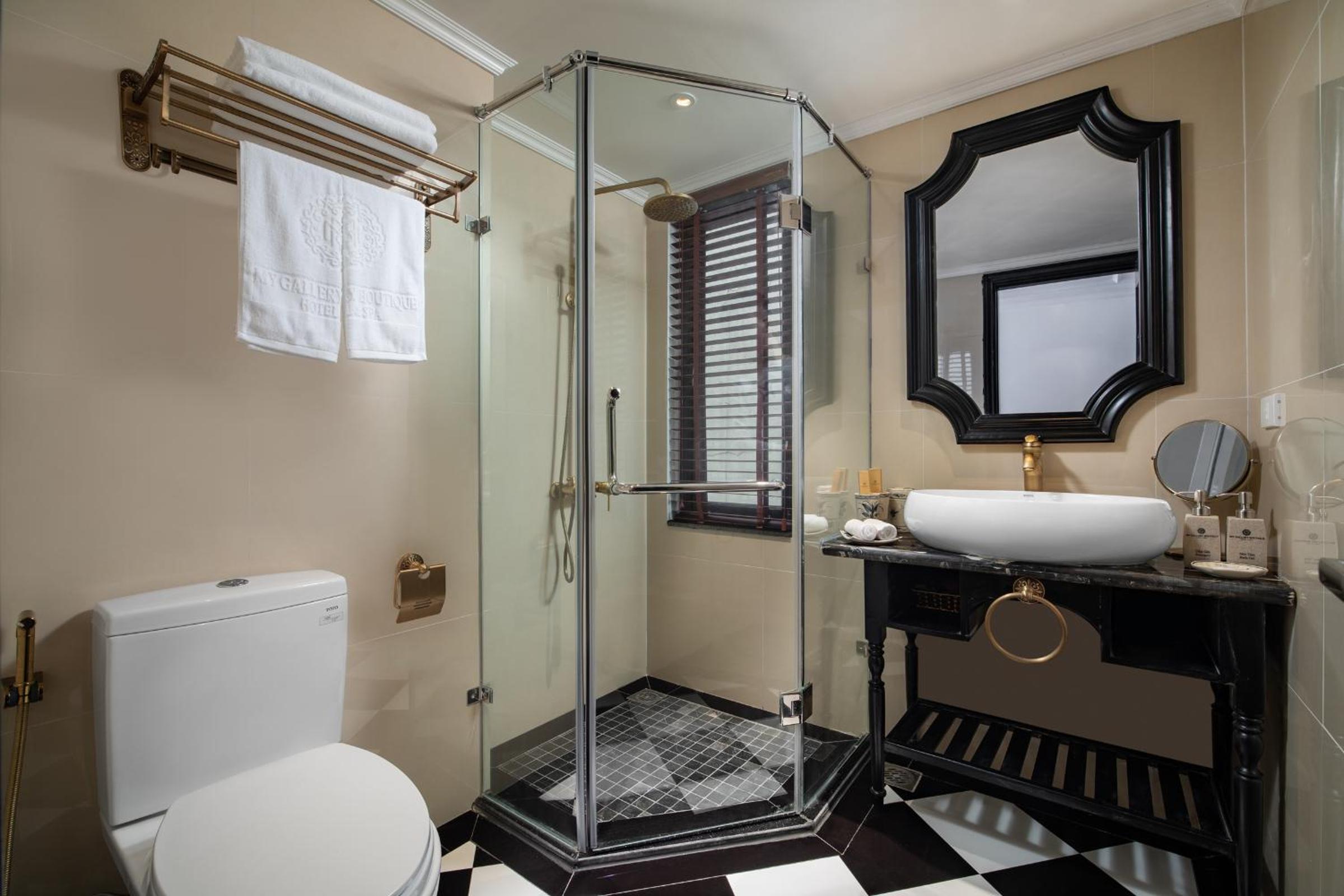 Deluxe Double or Twin Room with Mountain View - Photo 16