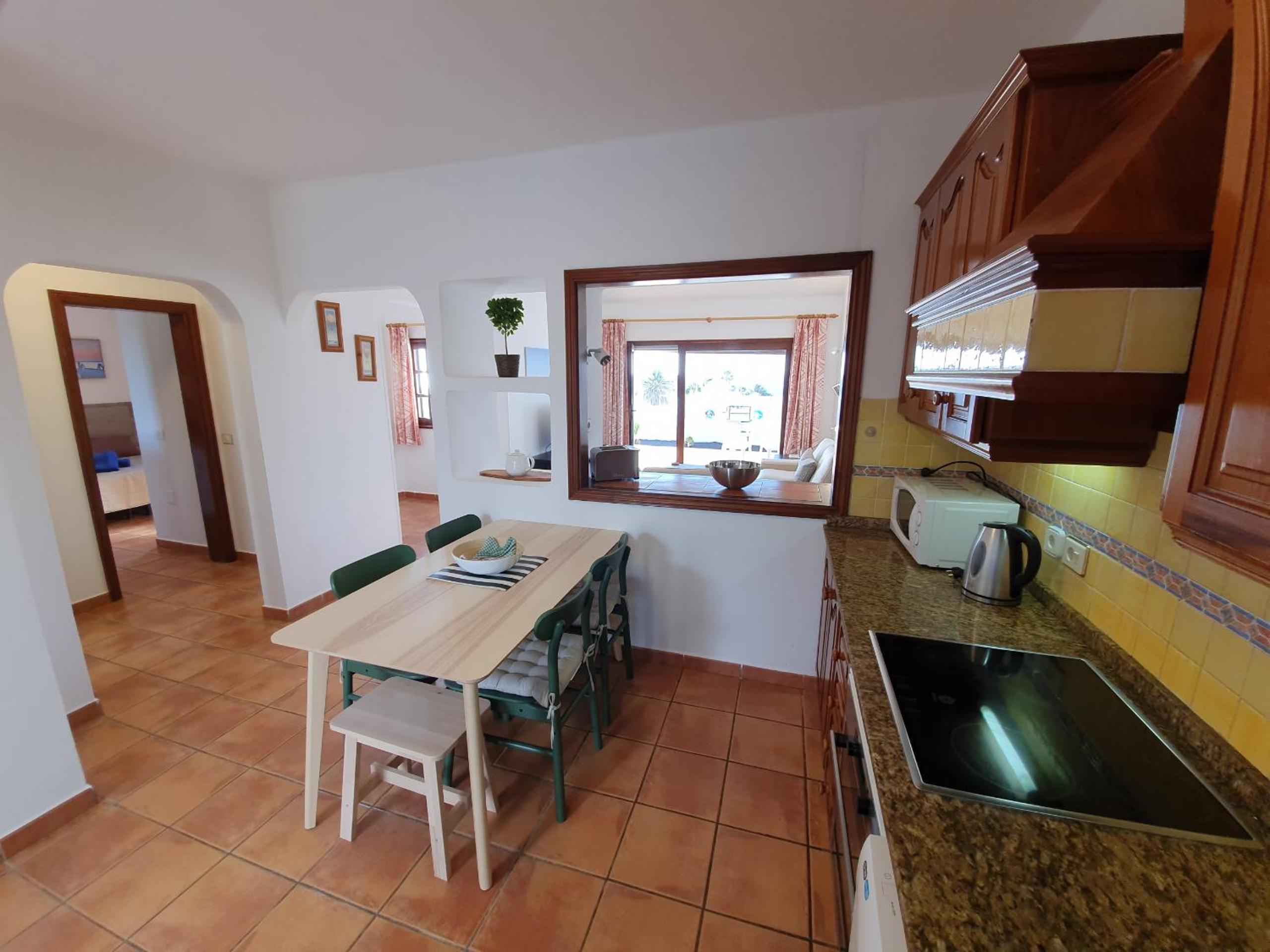 Villa with Private Pool - Photo 16