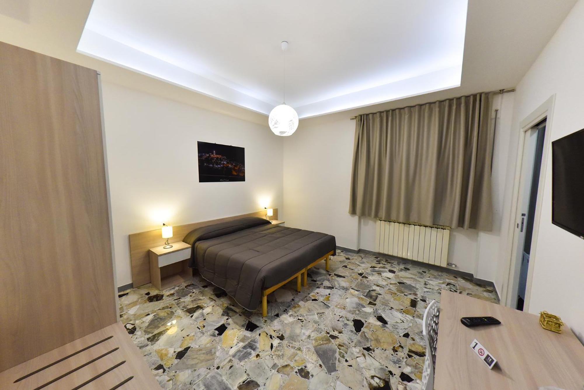 Triple Room with Private Bathroom photo 3
