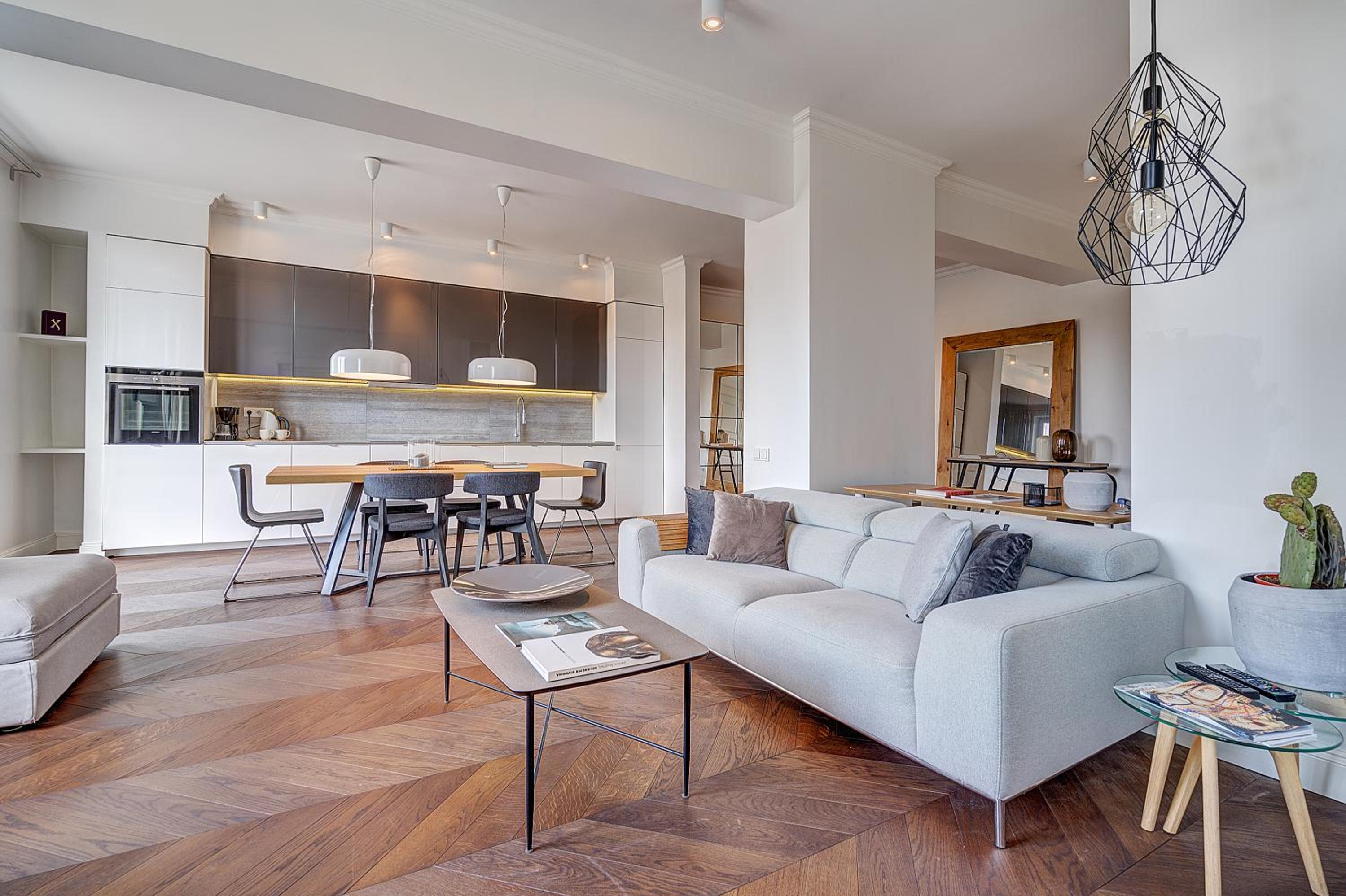 Luxury Two-Bedroom Apartment