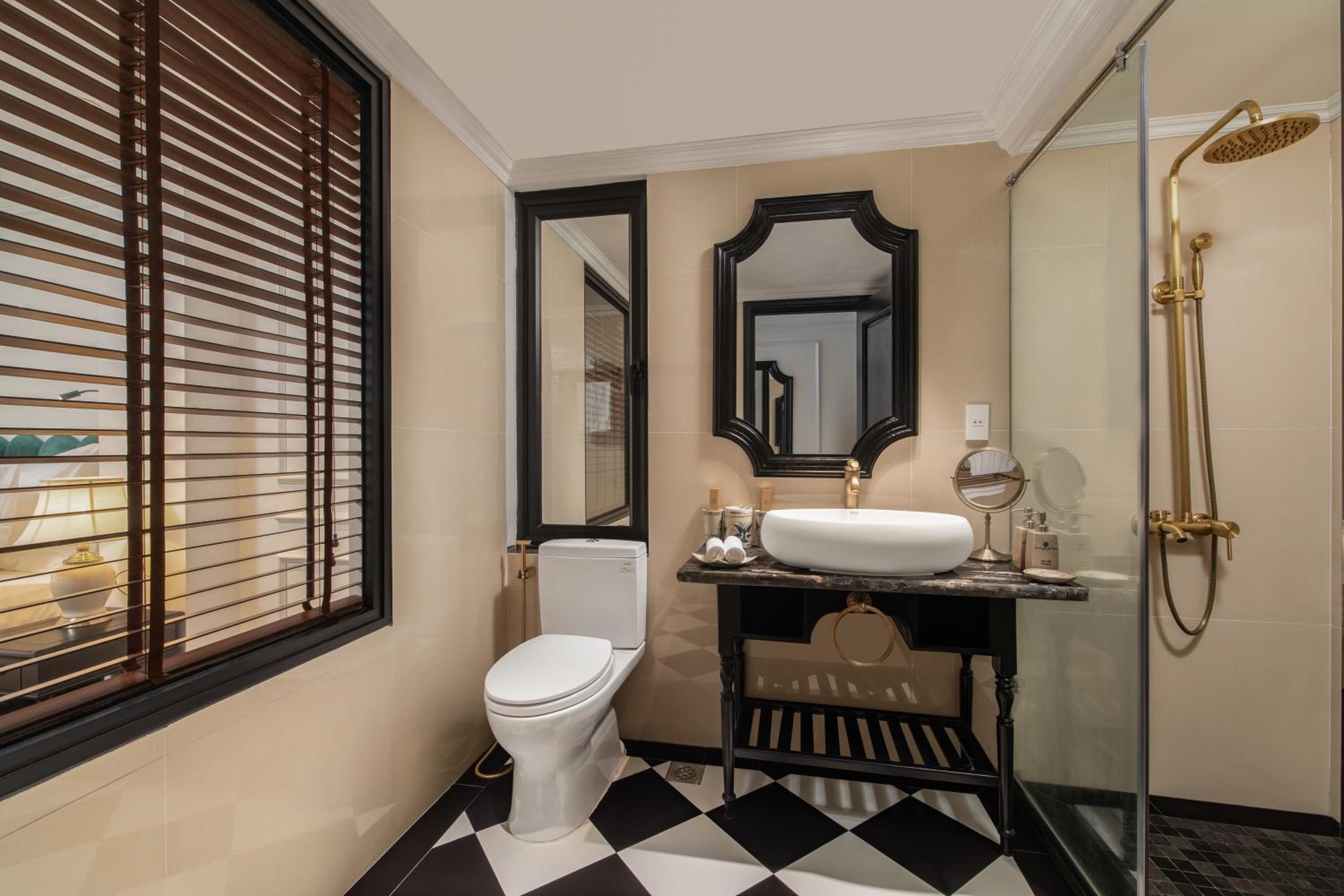 Double Room with Garden View - Photo 6