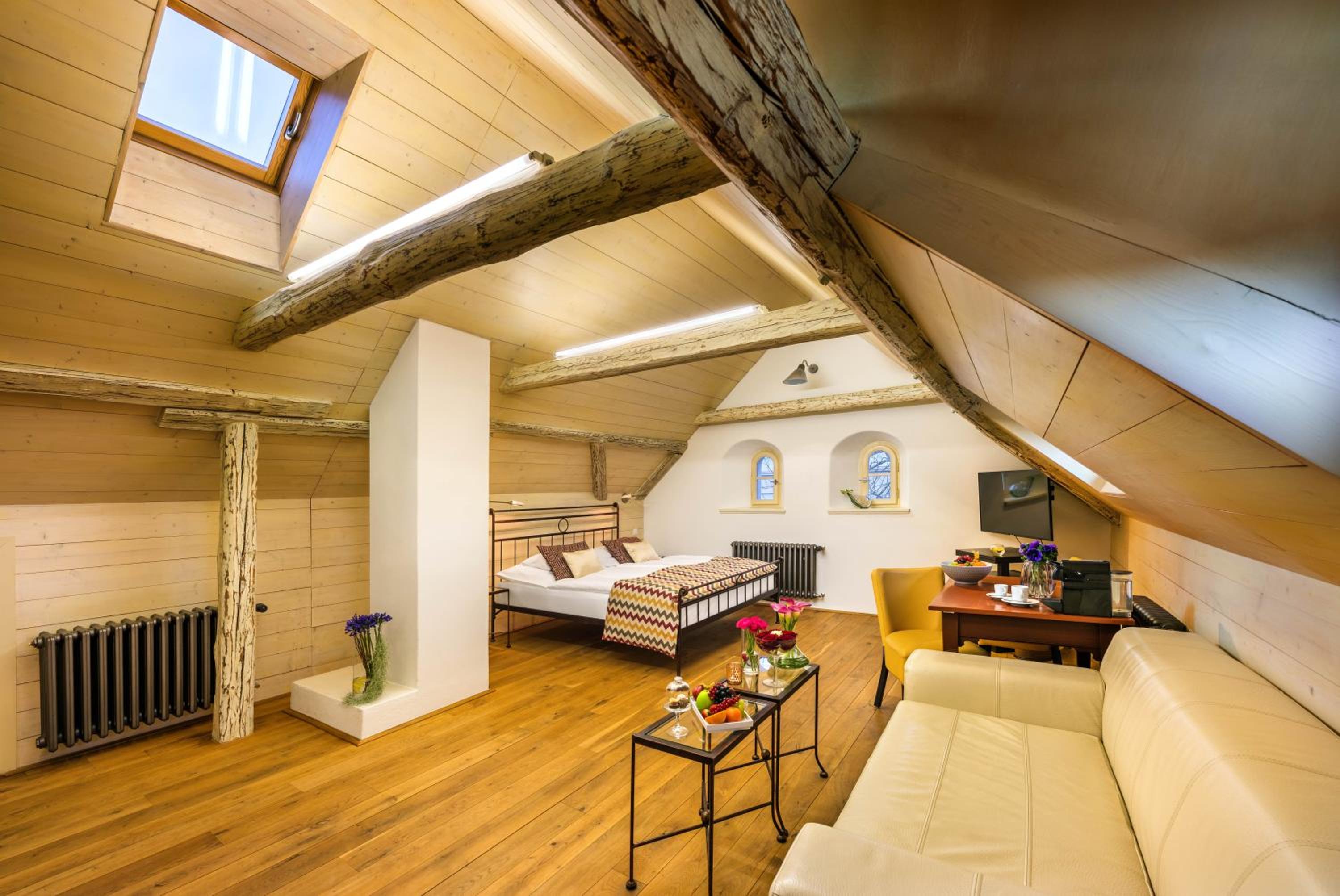 Penthouse Apartment - Photo 1