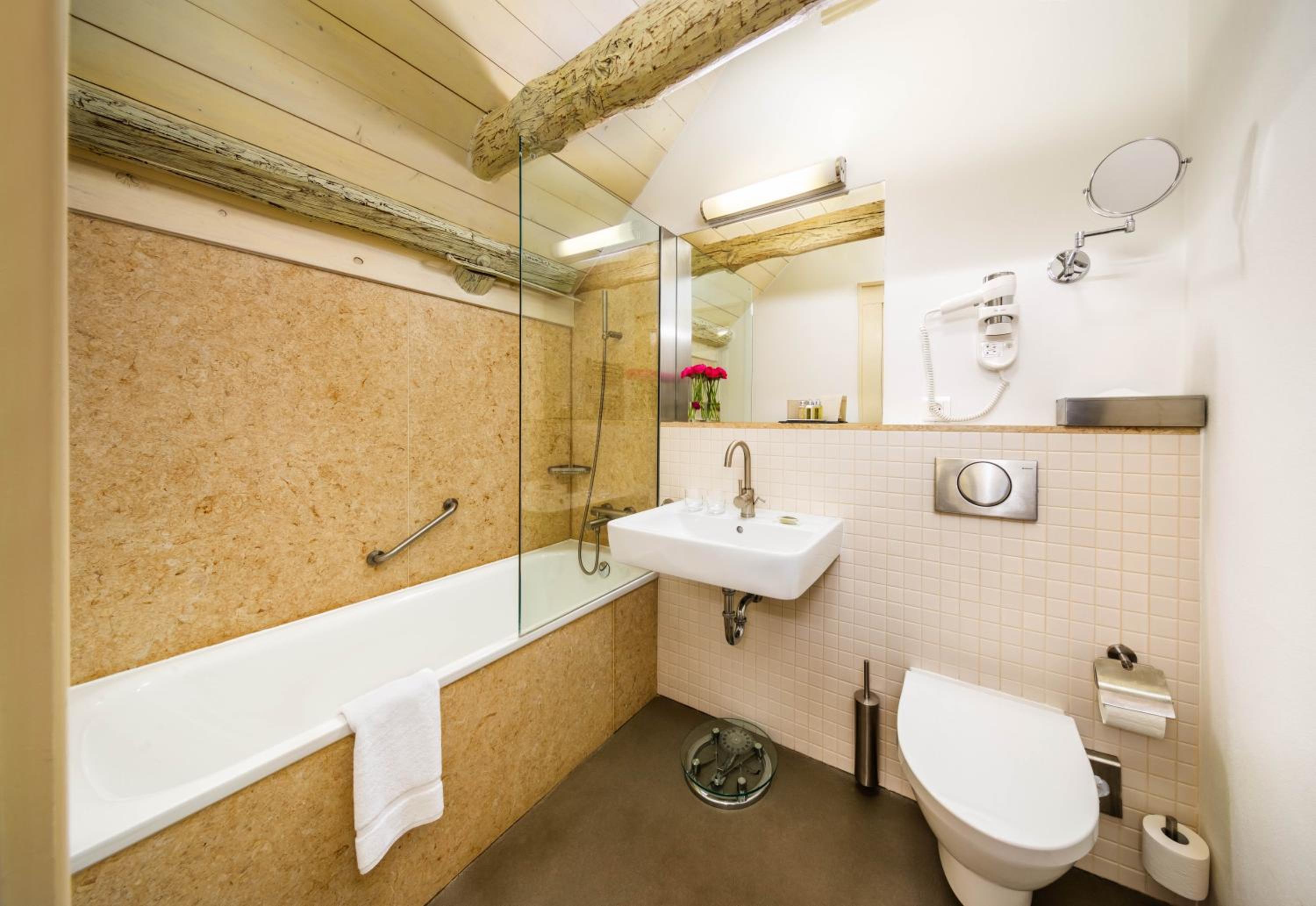 Penthouse Apartment - Photo 4
