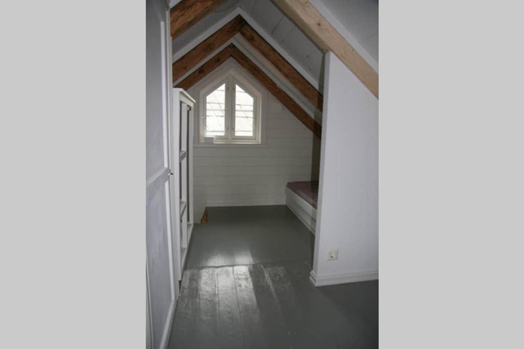 One-Bedroom House photo 3