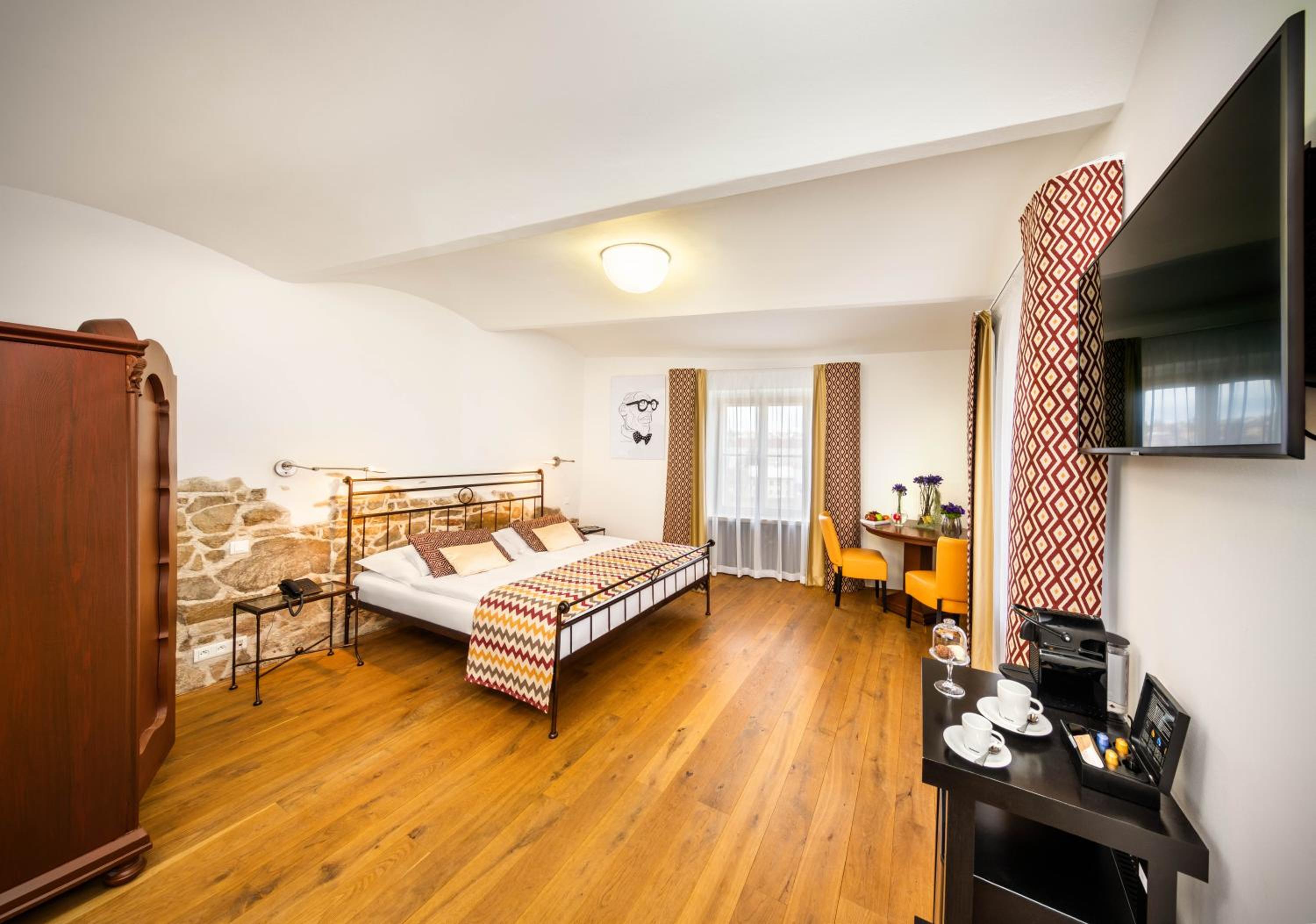 Family Suite - Photo 1